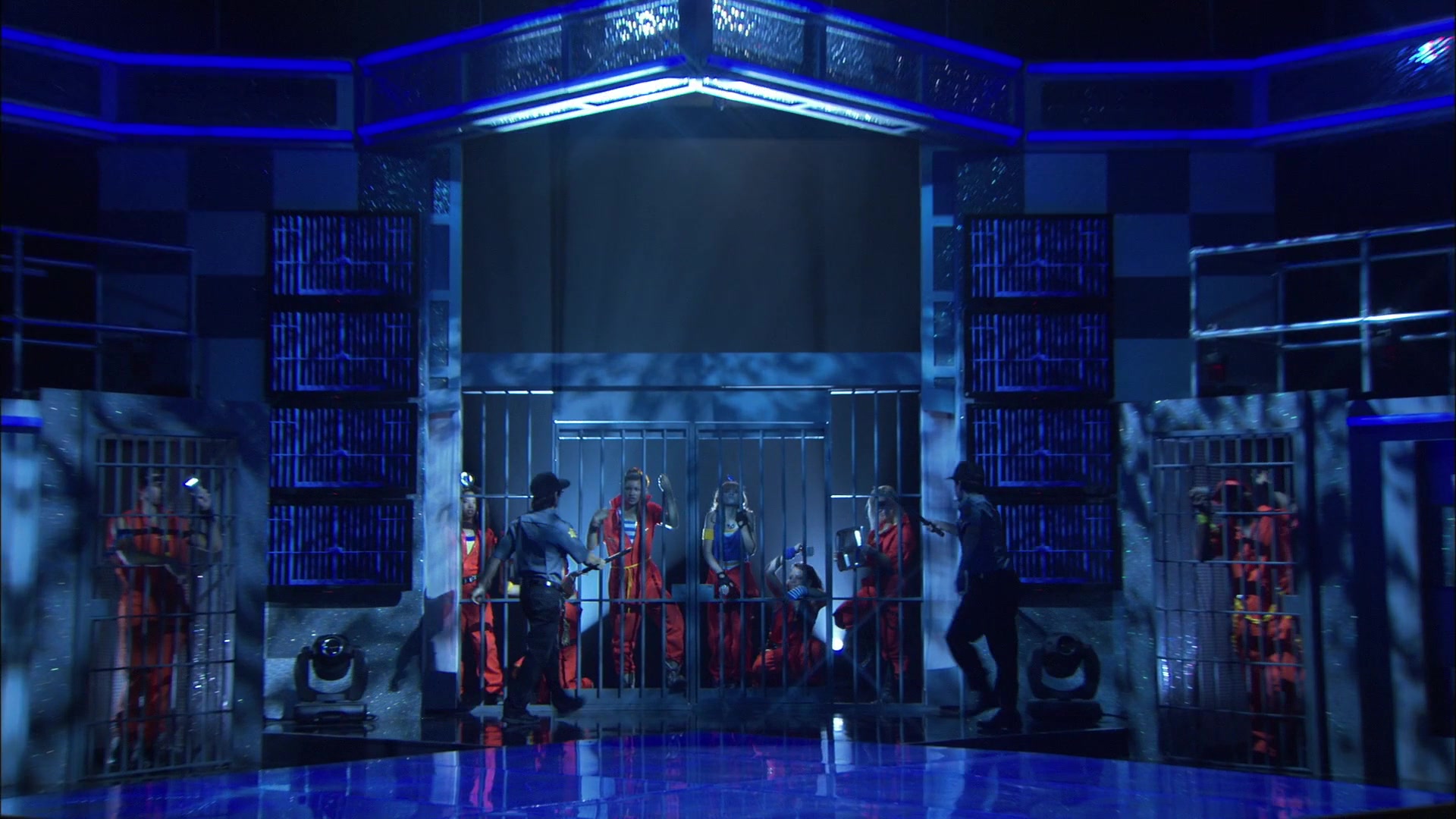 Shake_It_Up_S01E07_1080p_BTD_000019.jpg