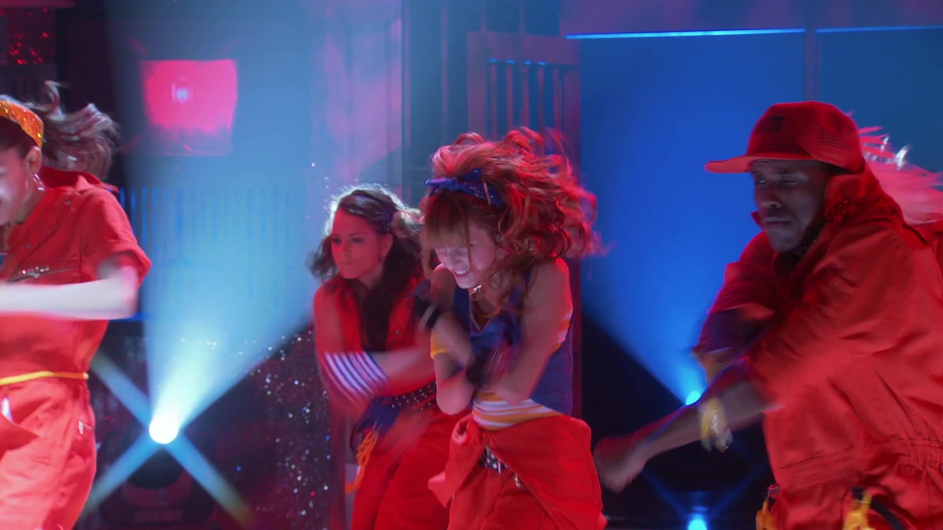 Shake_It_Up_S01E07_1080p_BTD_000090.jpg