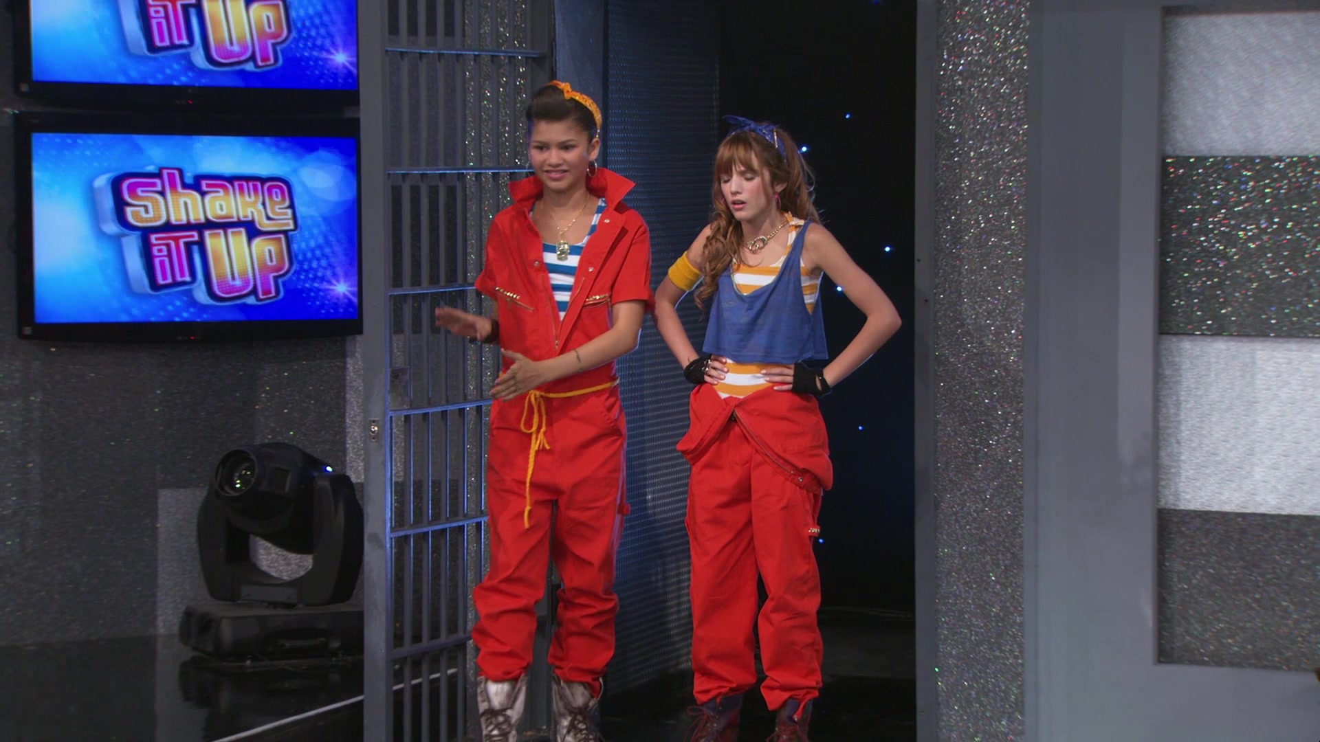 Shake_It_Up_S01E07_1080p_BTD_000262.jpg Shake_It_Up_S01E07_1080p_BTD_000262.jpg