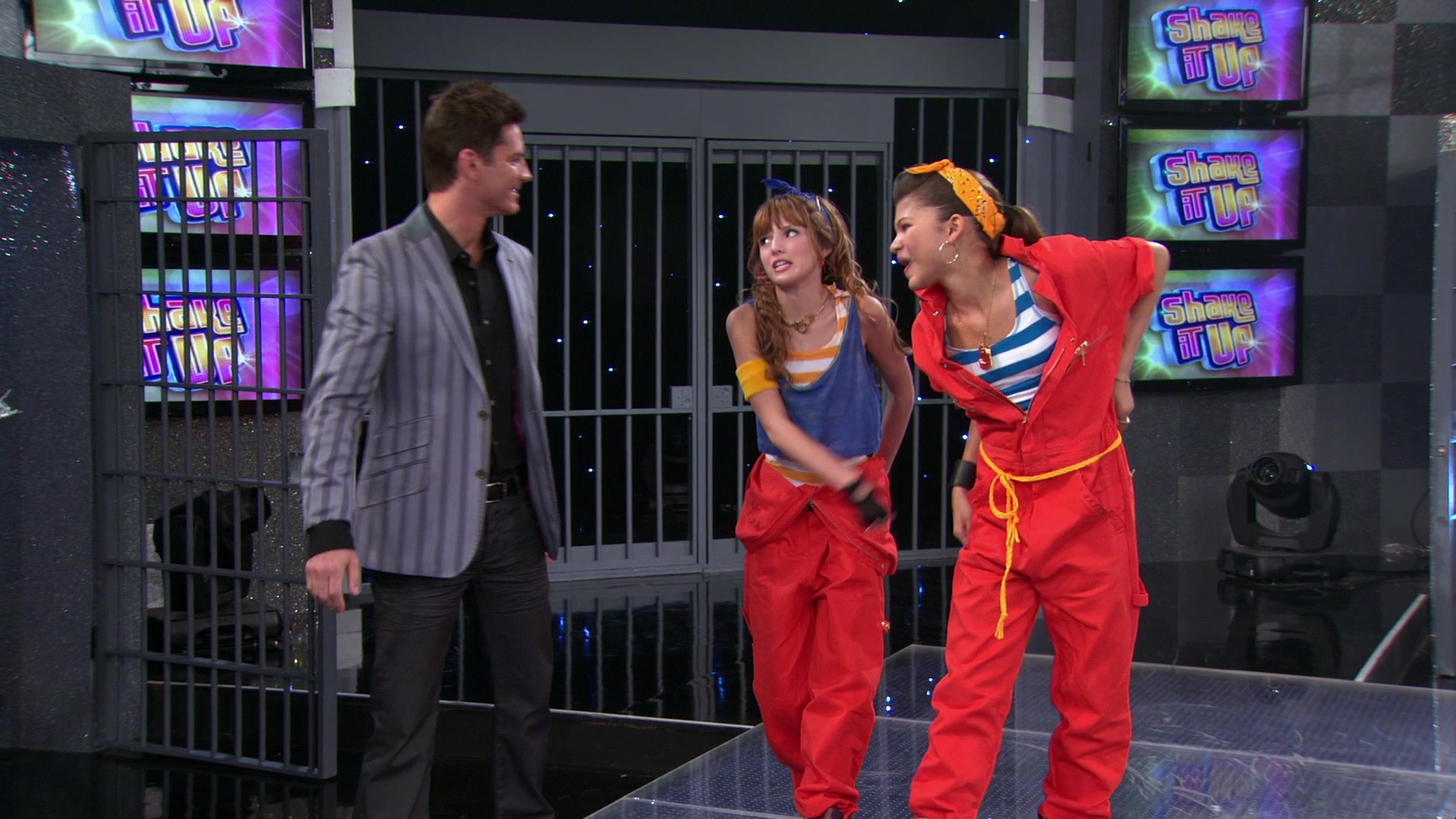 Shake_It_Up_S01E07_1080p_BTD_000344.jpg Shake_It_Up_S01E07_1080p_BTD_000344.jpg