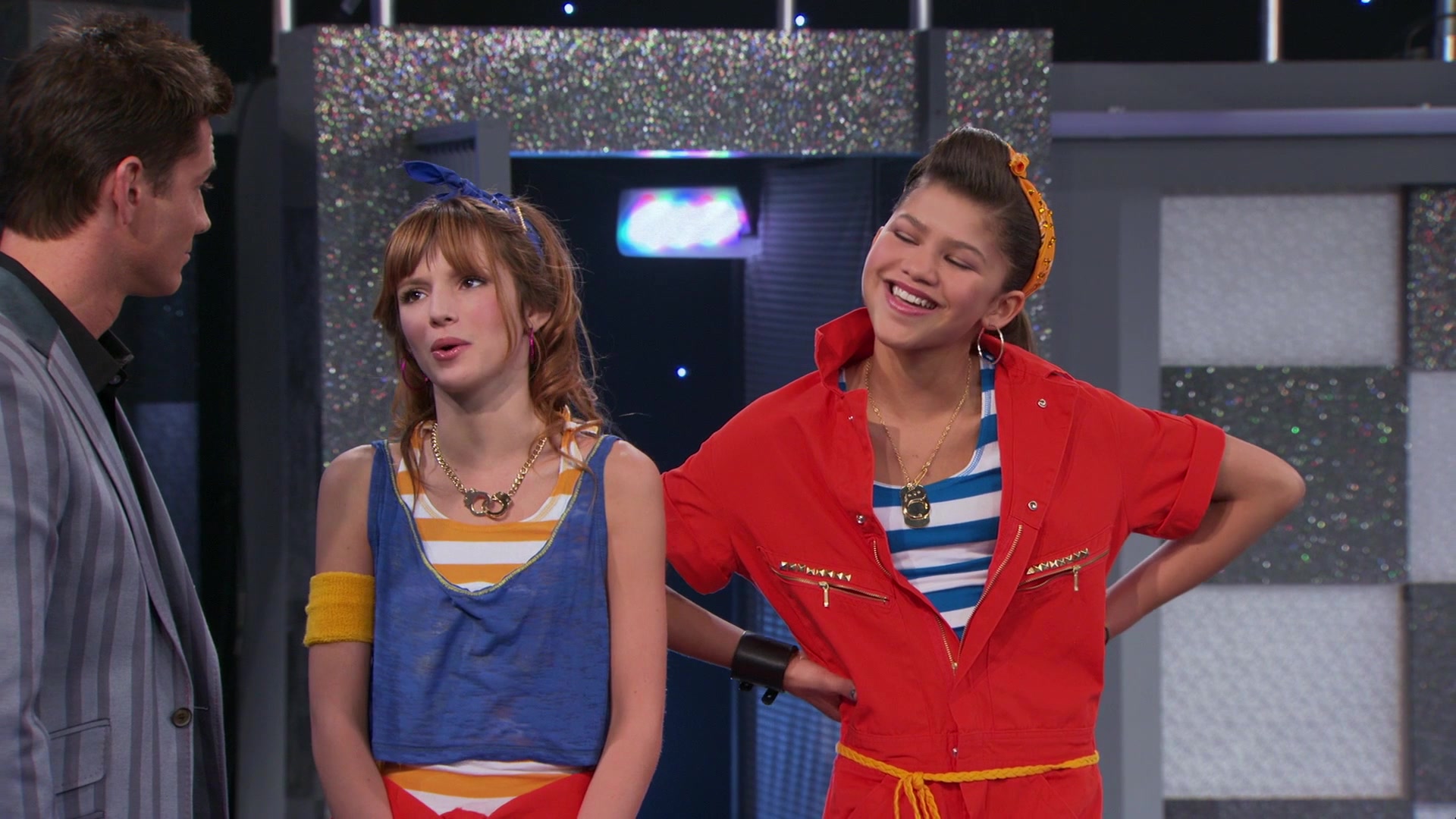 Shake_It_Up_S01E07_1080p_BTD_000369.jpg