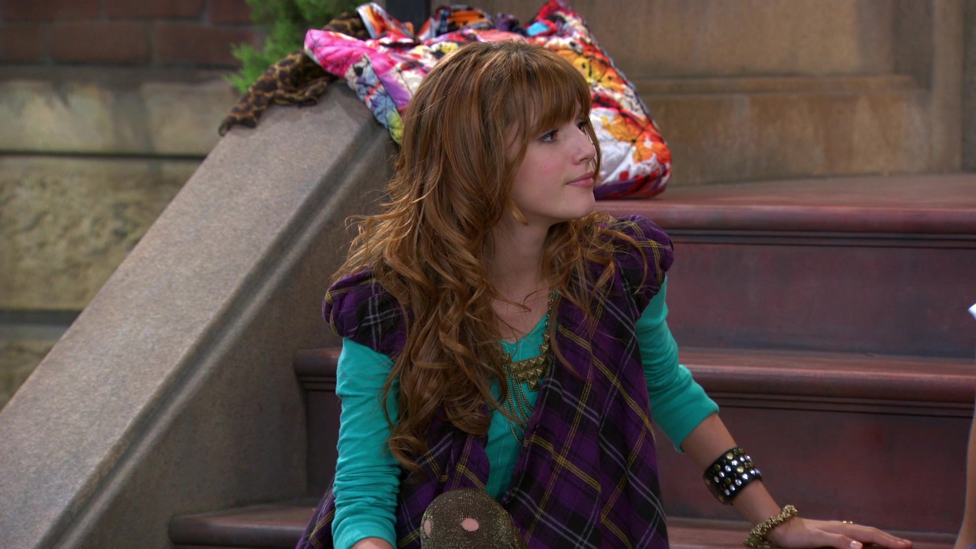 Shake_It_Up_S01E07_1080p_BTD_000577.jpg Shake_It_Up_S01E07_1080p_BTD_000577.jpg