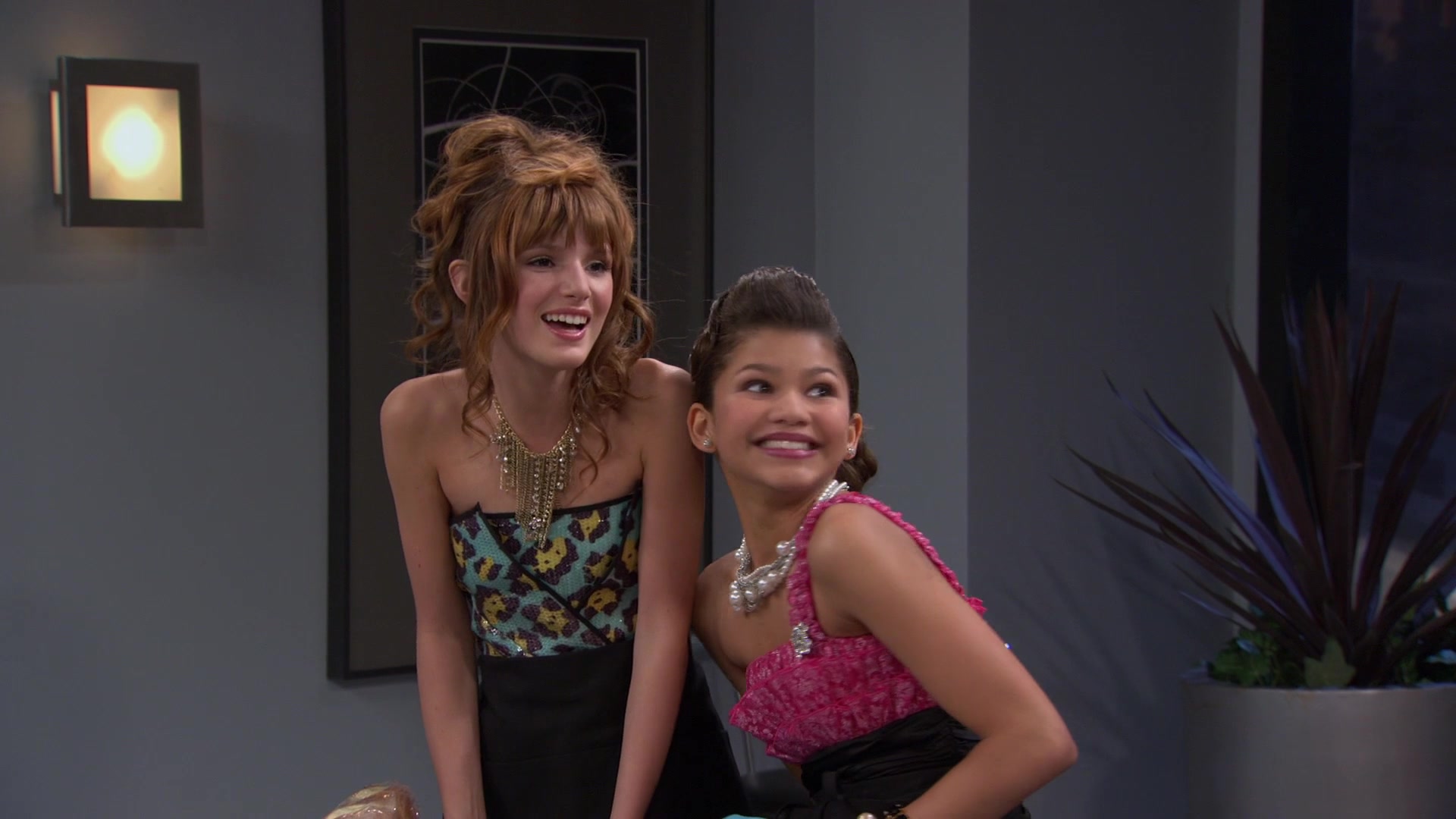 Shake_It_Up_S01E07_1080p_BTD_001581.jpg Shake_It_Up_S01E07_1080p_BTD_001581.jpg