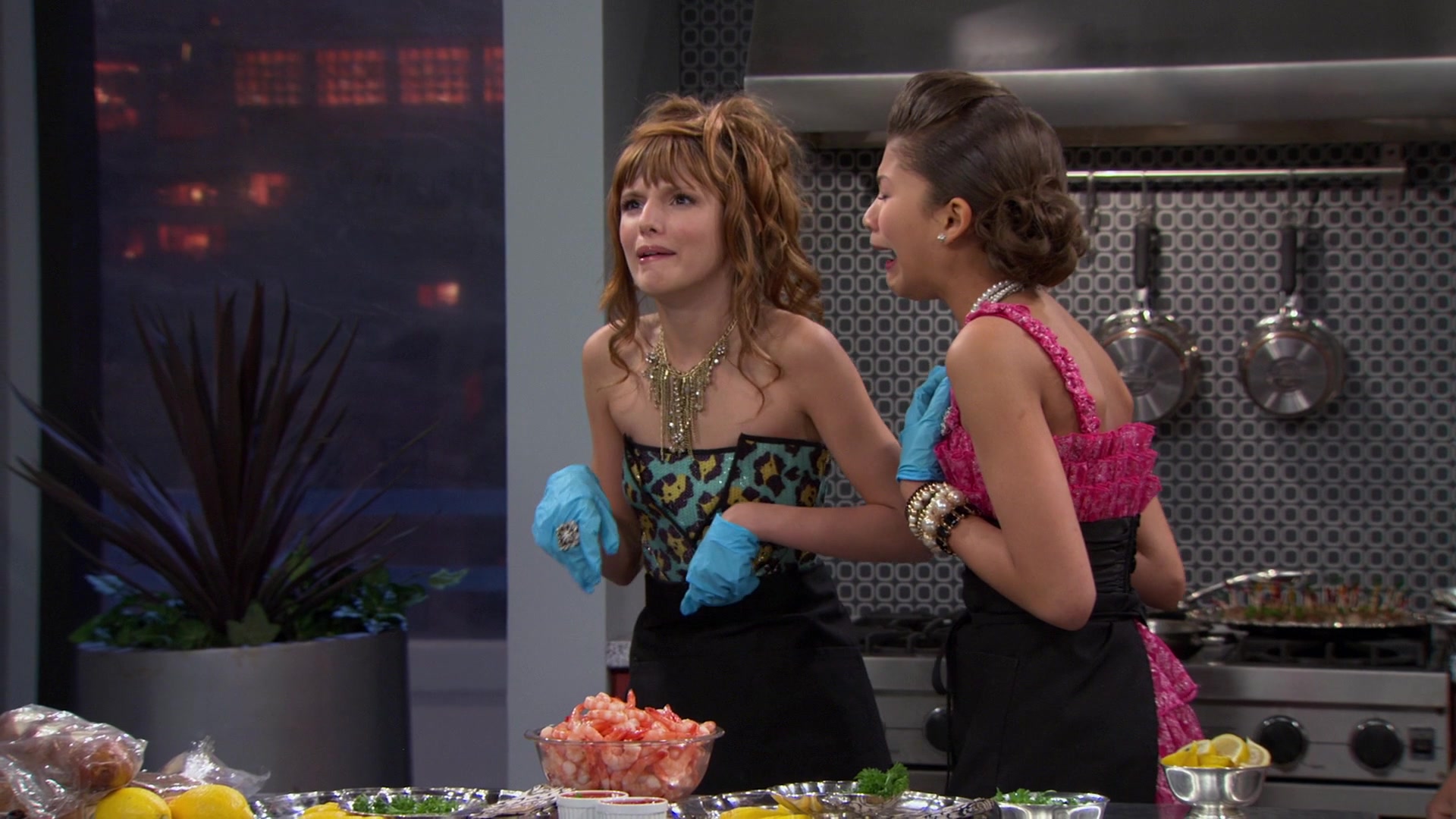 Shake_It_Up_S01E07_1080p_BTD_001636.jpg Shake_It_Up_S01E07_1080p_BTD_001636.jpg