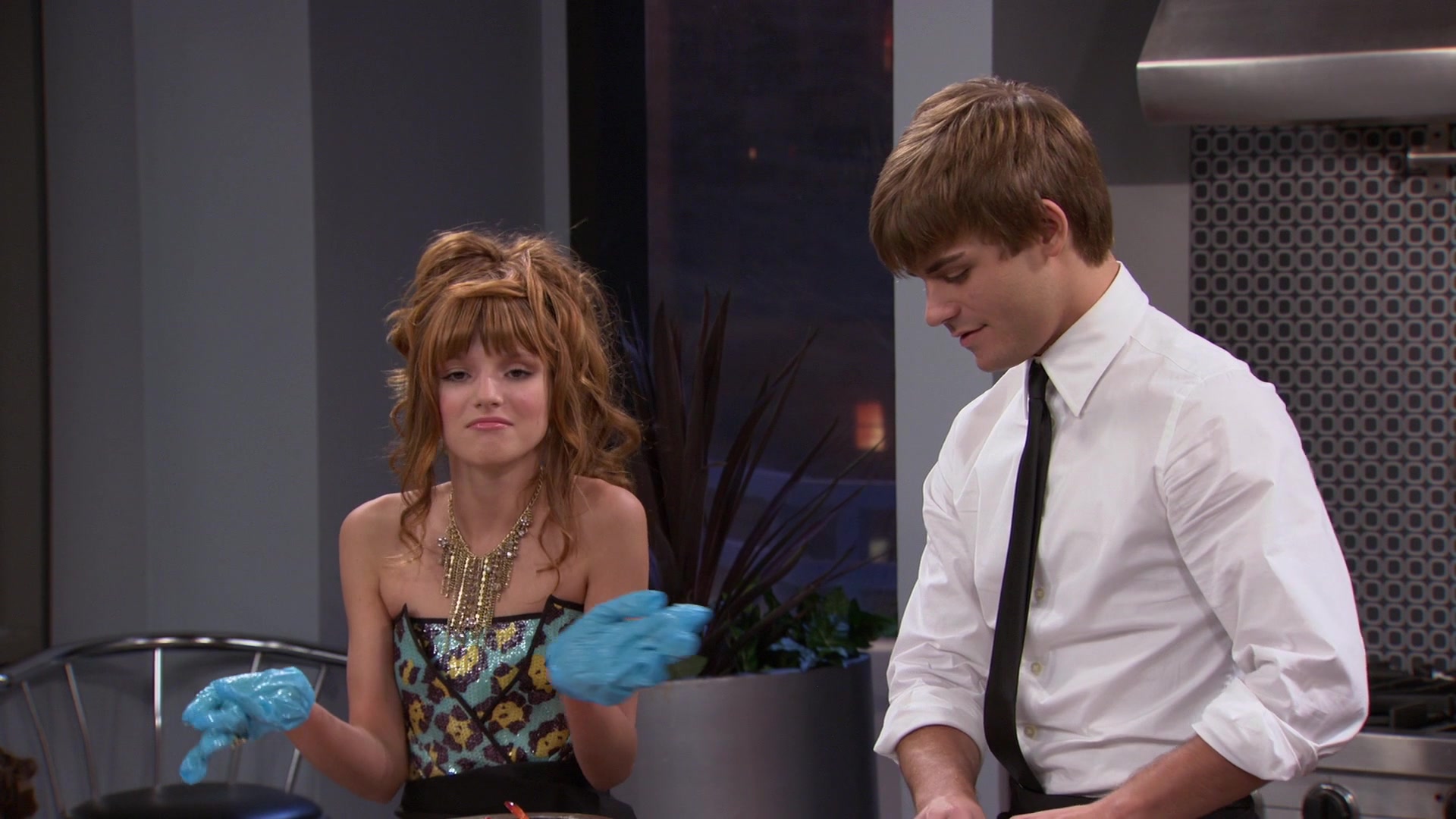 Shake_It_Up_S01E07_1080p_BTD_001781.jpg Shake_It_Up_S01E07_1080p_BTD_001781.jpg