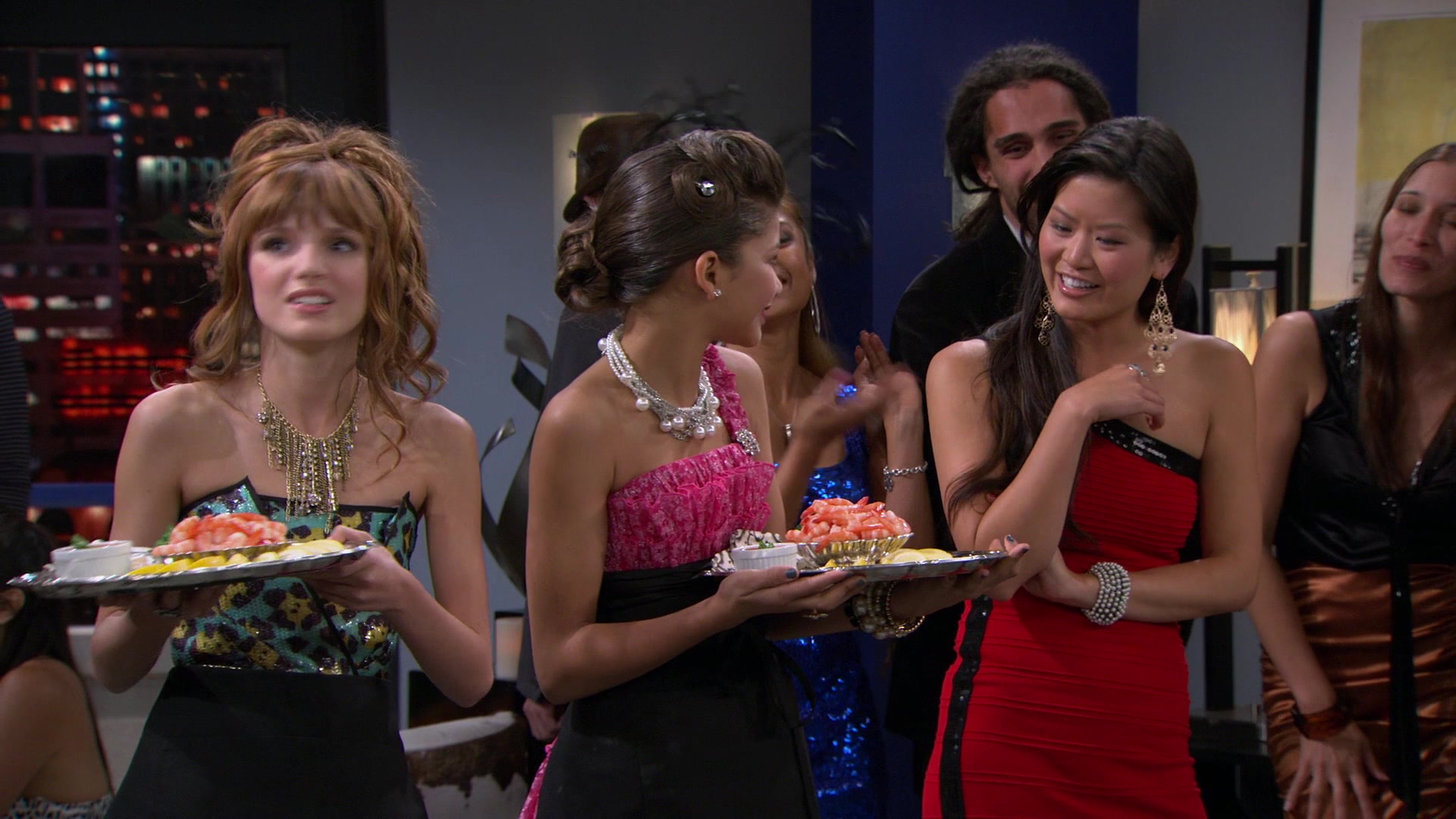 Shake_It_Up_S01E07_1080p_BTD_002090.jpg