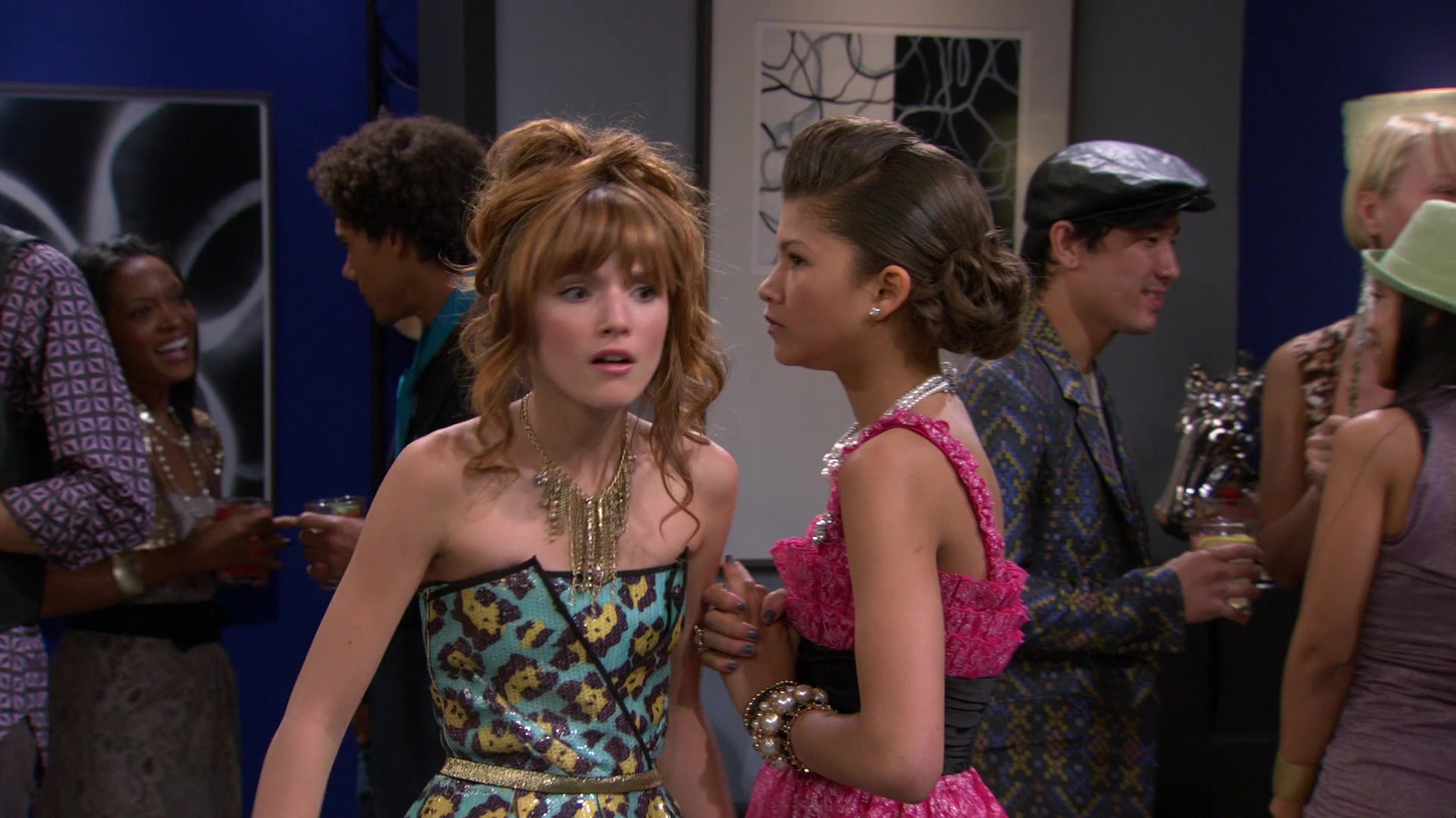 Shake_It_Up_S01E07_1080p_BTD_002199.jpg Shake_It_Up_S01E07_1080p_BTD_002199.jpg