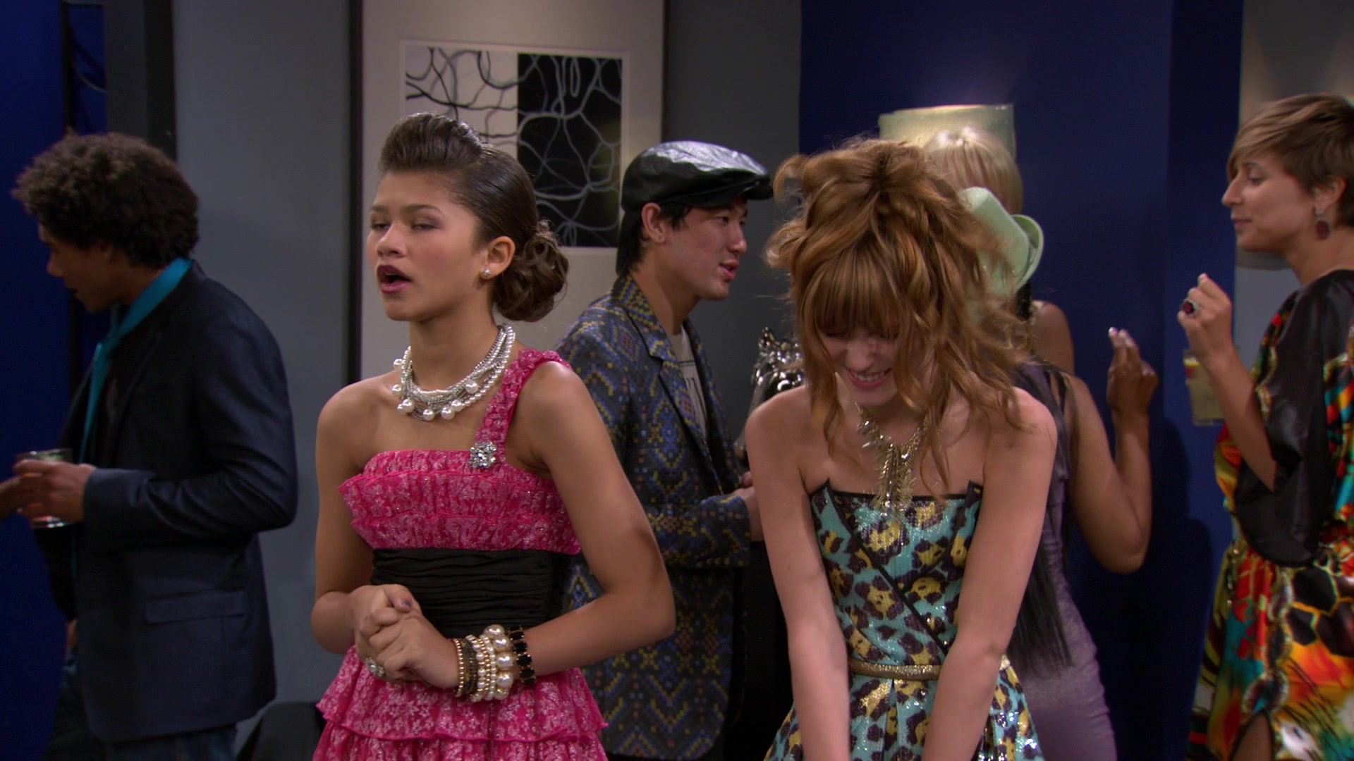 Shake_It_Up_S01E07_1080p_BTD_002213.jpg Shake_It_Up_S01E07_1080p_BTD_002213.jpg