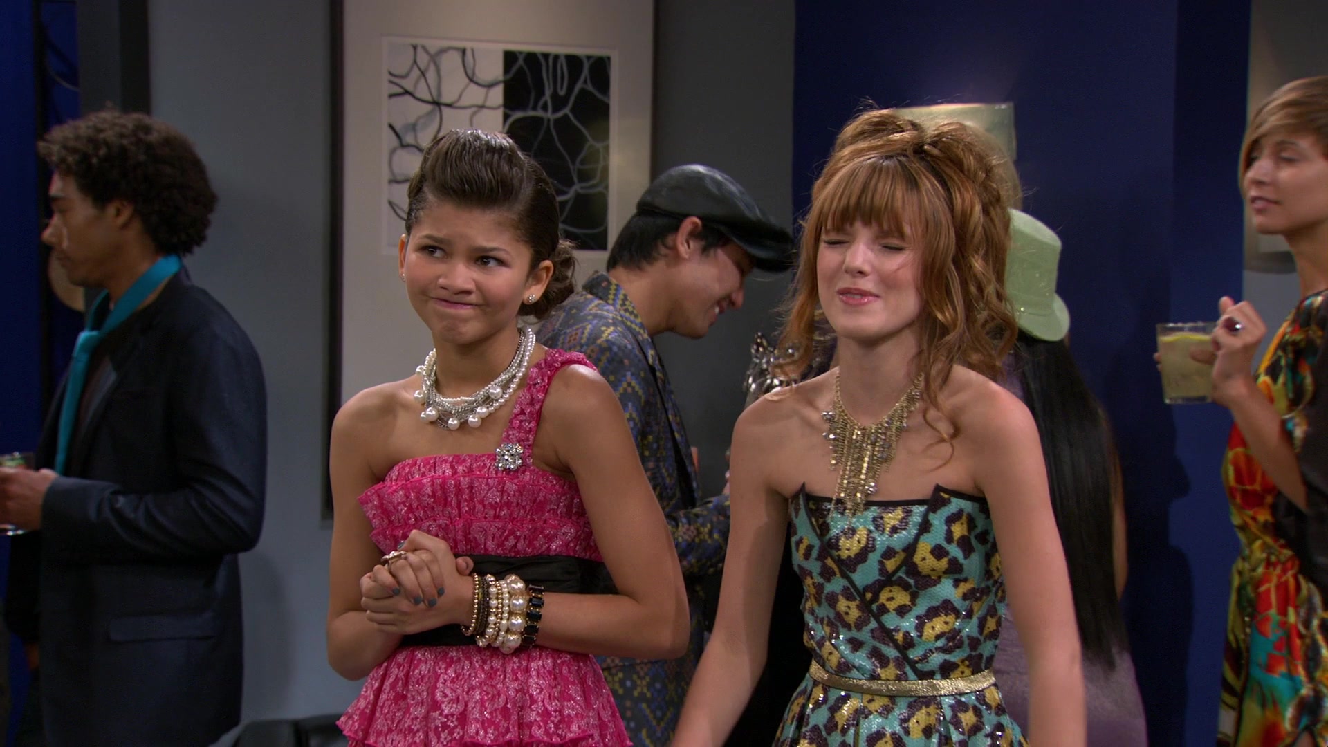 Shake_It_Up_S01E07_1080p_BTD_002225.jpg Shake_It_Up_S01E07_1080p_BTD_002225.jpg