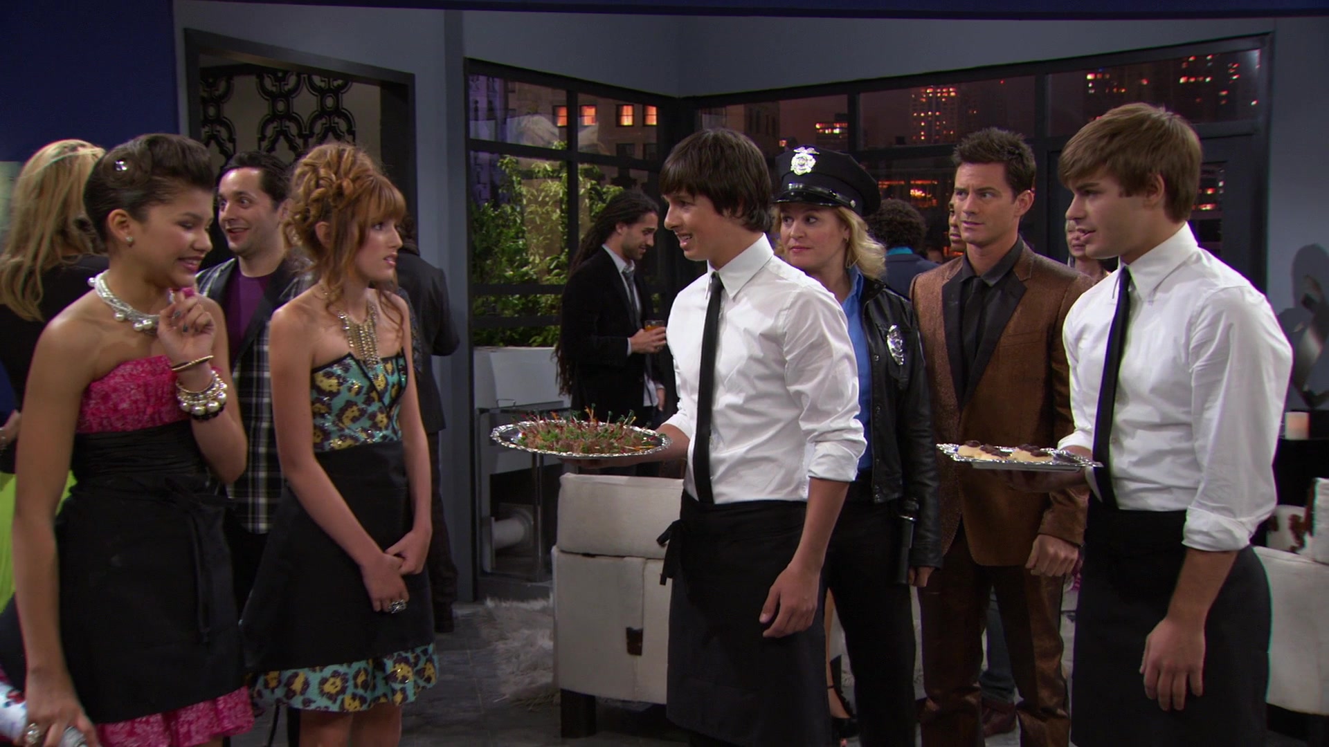 Shake_It_Up_S01E07_1080p_BTD_002879.jpg Shake_It_Up_S01E07_1080p_BTD_002879.jpg
