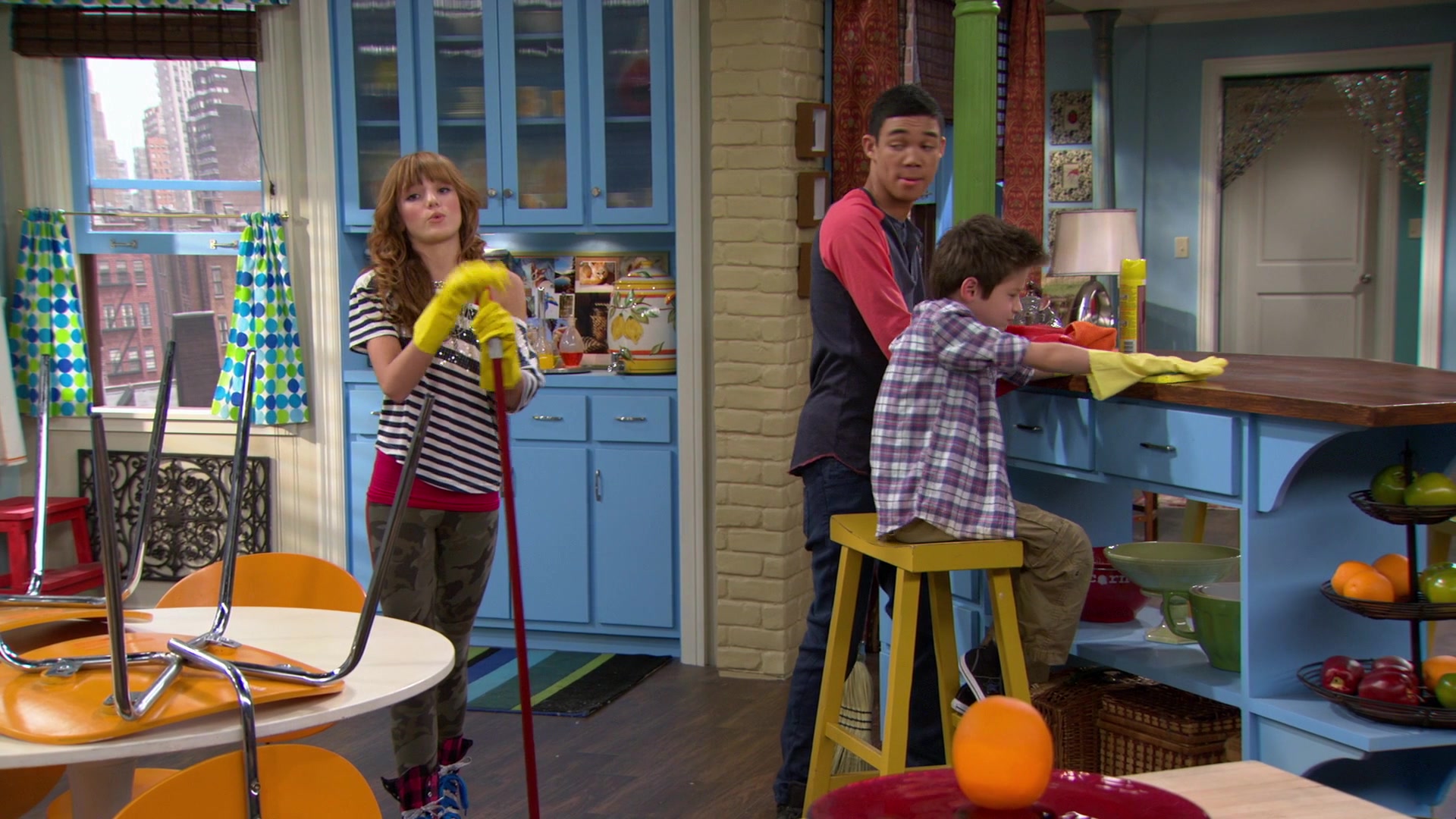 Shake_It_Up_S01E07_1080p_BTD_003034.jpg Shake_It_Up_S01E07_1080p_BTD_003034.jpg