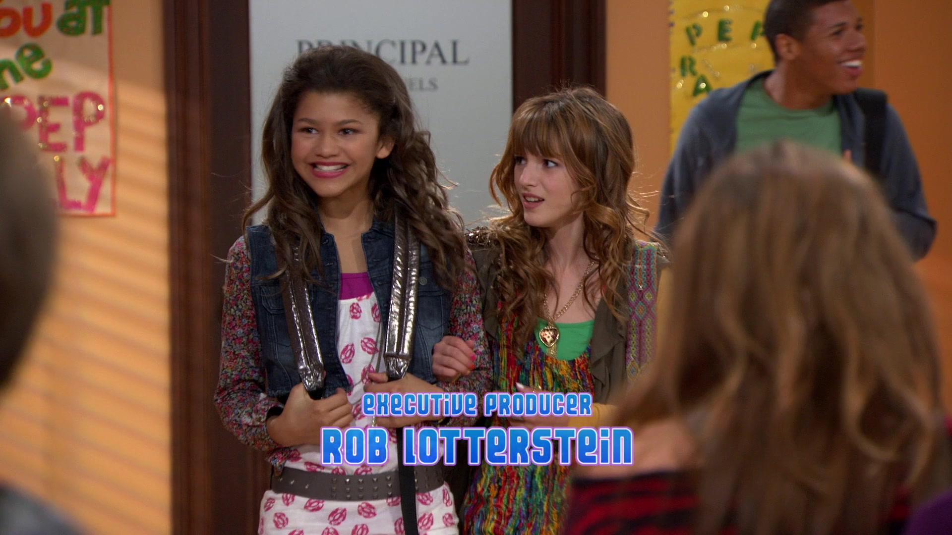 Shake_It_Up_S01E08_1080p_BTD_000312.jpg Shake_It_Up_S01E08_1080p_BTD_000312.jpg