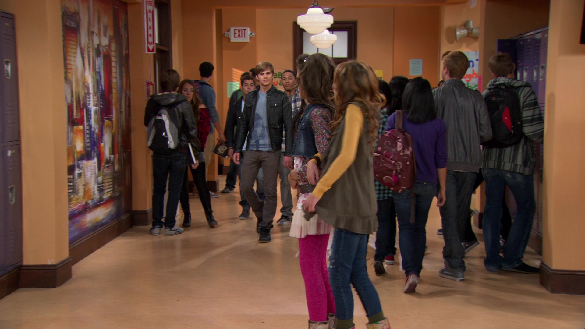 Shake_It_Up_S01E08_1080p_BTD_000464.jpg Shake_It_Up_S01E08_1080p_BTD_000464.jpg
