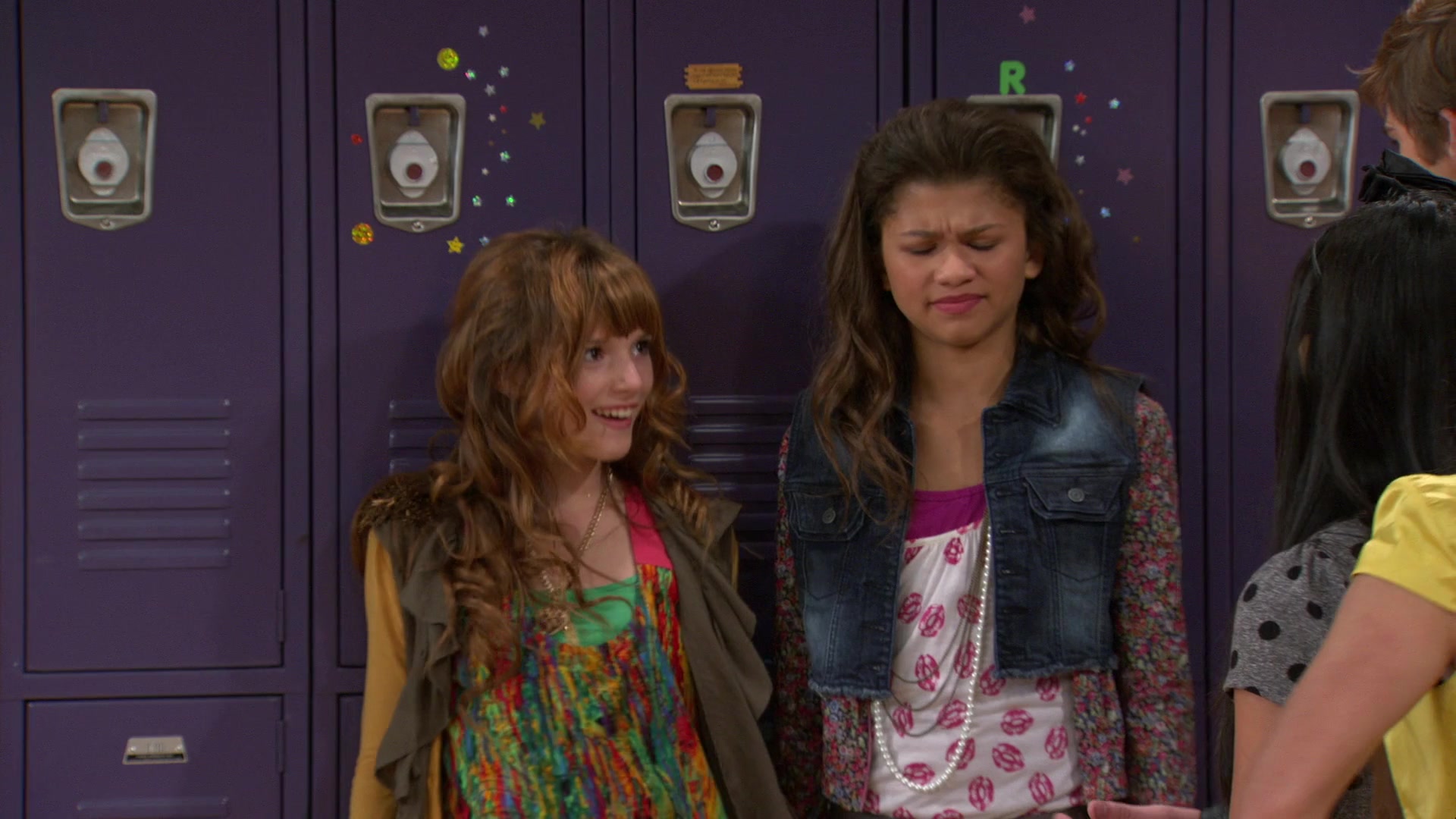 Shake_It_Up_S01E08_1080p_BTD_000487.jpg Shake_It_Up_S01E08_1080p_BTD_000487.jpg