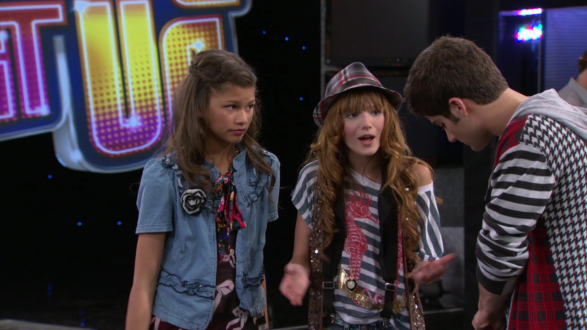 Shake_It_Up_S01E08_1080p_BTD_000927.jpg Shake_It_Up_S01E08_1080p_BTD_000927.jpg