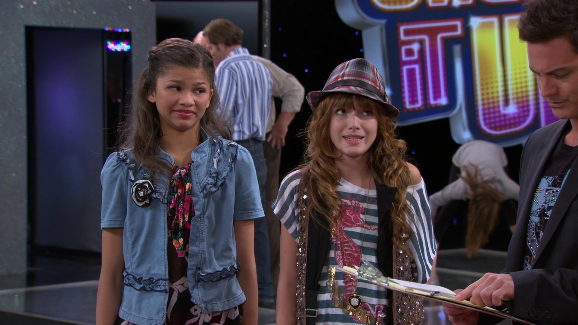 Shake_It_Up_S01E08_1080p_BTD_001206.jpg Shake_It_Up_S01E08_1080p_BTD_001206.jpg