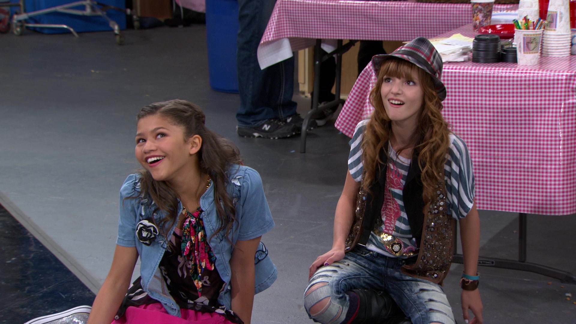 Shake_It_Up_S01E08_1080p_BTD_001304.jpg Shake_It_Up_S01E08_1080p_BTD_001304.jpg