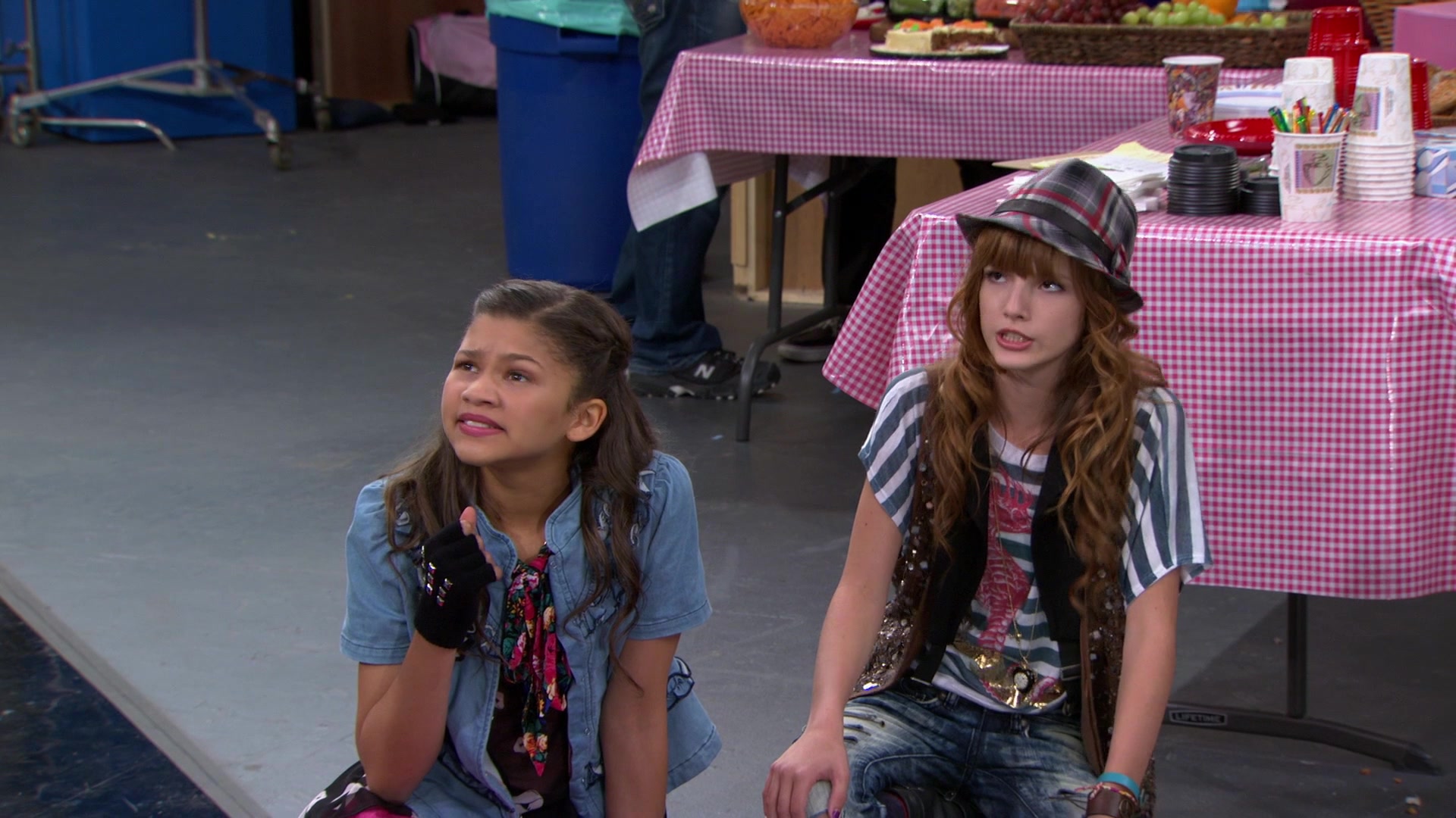 Shake_It_Up_S01E08_1080p_BTD_001326.jpg Shake_It_Up_S01E08_1080p_BTD_001326.jpg