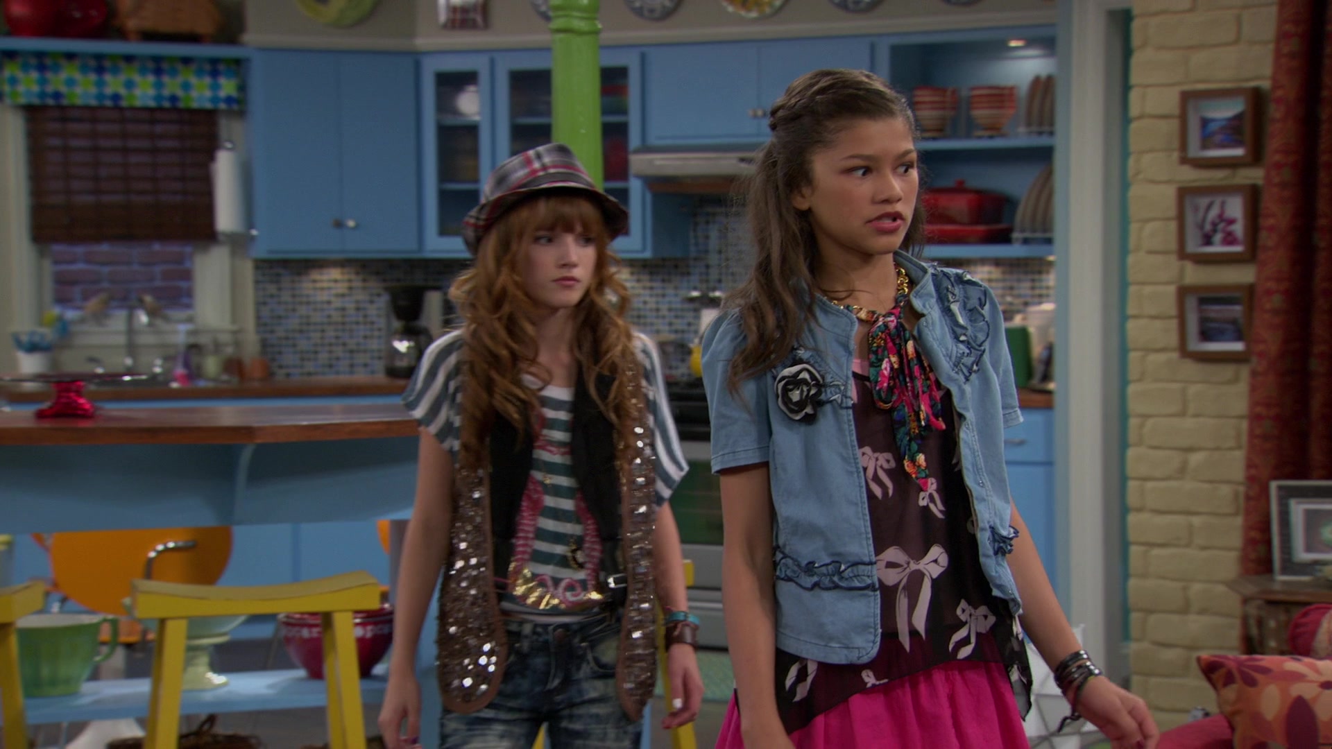 Shake_It_Up_S01E08_1080p_BTD_001487.jpg Shake_It_Up_S01E08_1080p_BTD_001487.jpg
