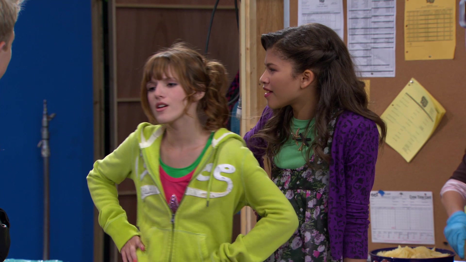 Shake_It_Up_S01E08_1080p_BTD_001788.jpg Shake_It_Up_S01E08_1080p_BTD_001788.jpg