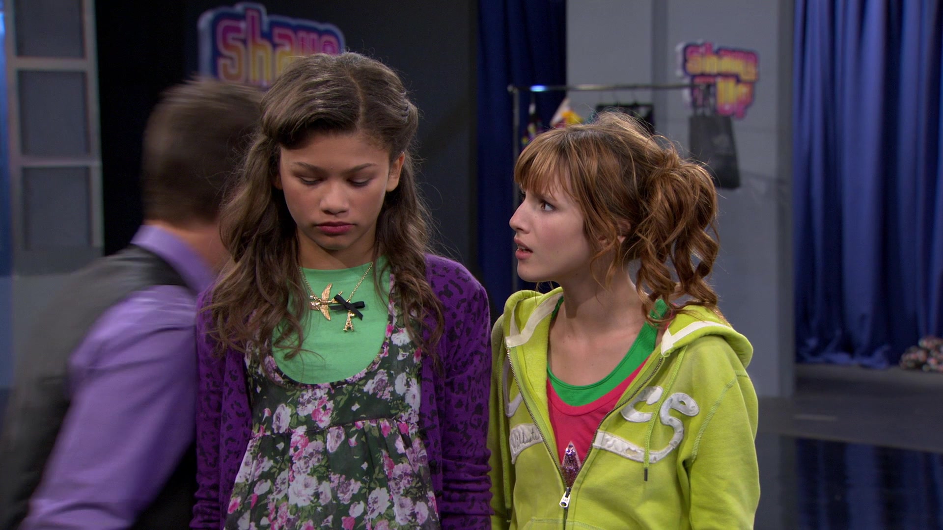 Shake_It_Up_S01E08_1080p_BTD_001903.jpg