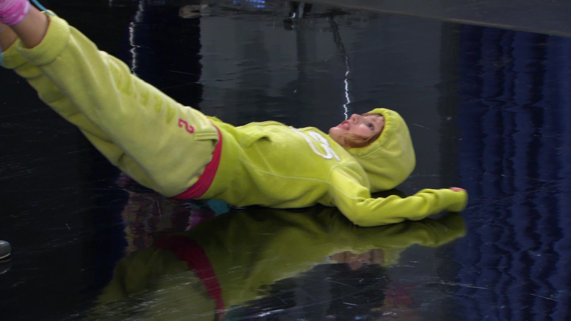 Shake_It_Up_S01E08_1080p_BTD_002210.jpg Shake_It_Up_S01E08_1080p_BTD_002210.jpg