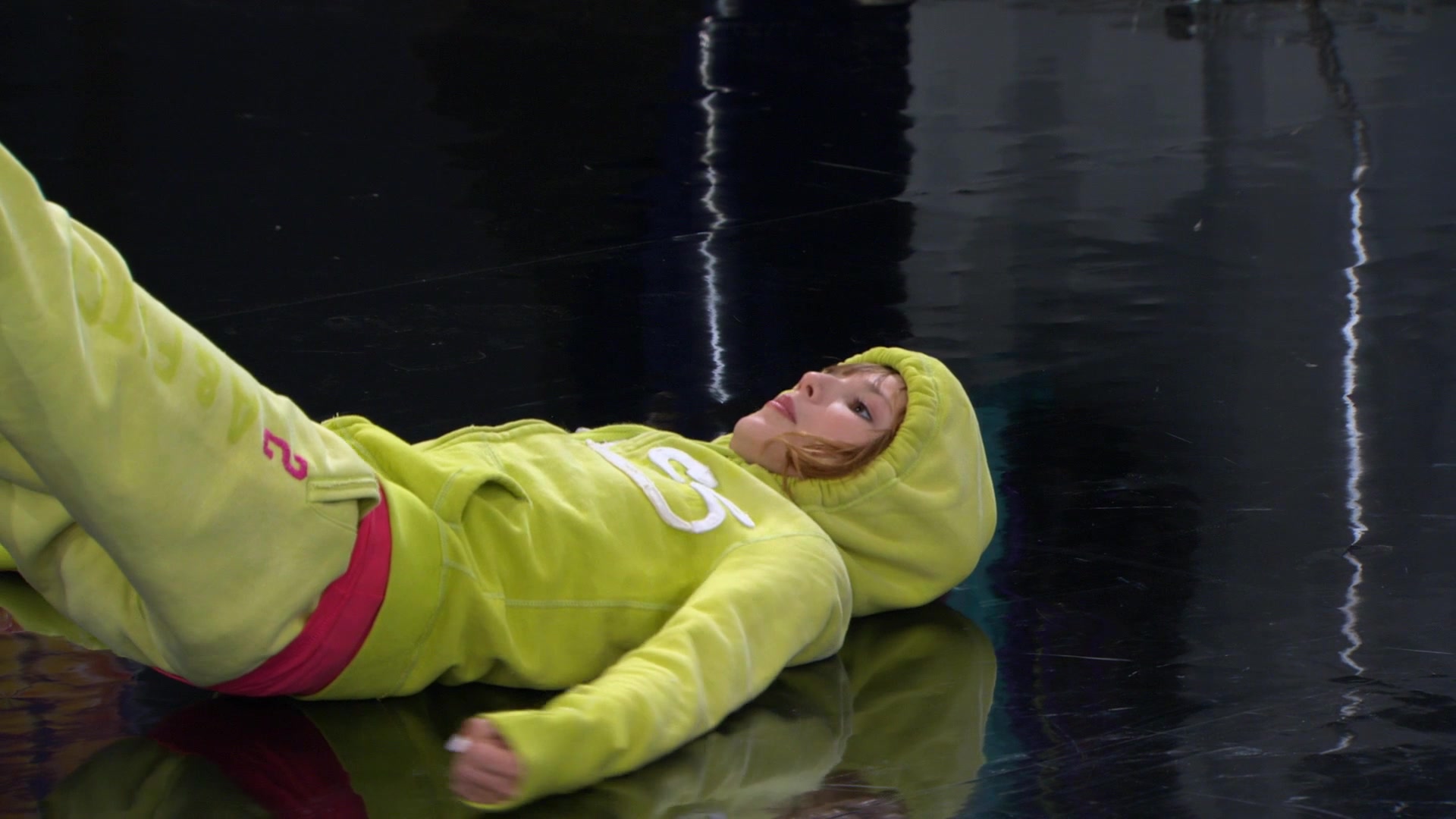 Shake_It_Up_S01E08_1080p_BTD_002222.jpg Shake_It_Up_S01E08_1080p_BTD_002222.jpg