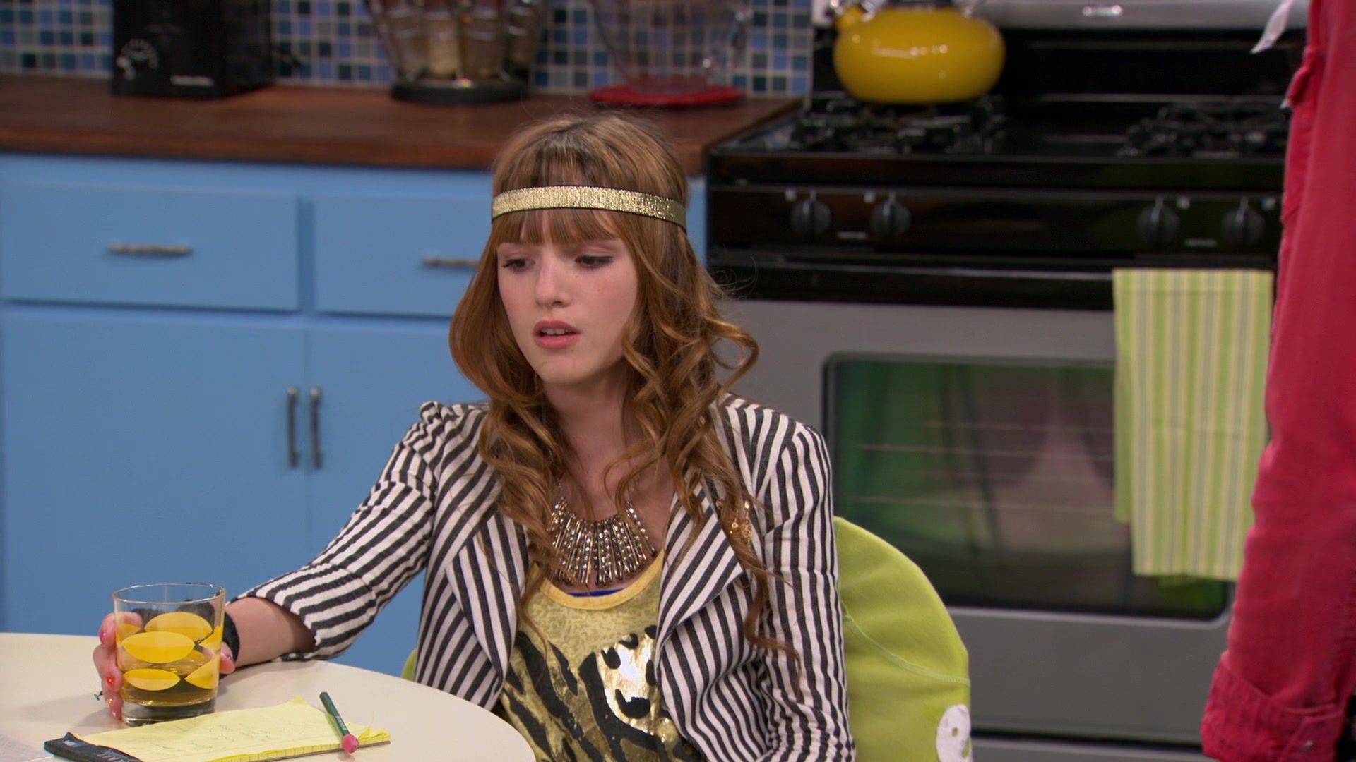 Shake_It_Up_S01E08_1080p_BTD_002503.jpg Shake_It_Up_S01E08_1080p_BTD_002503.jpg