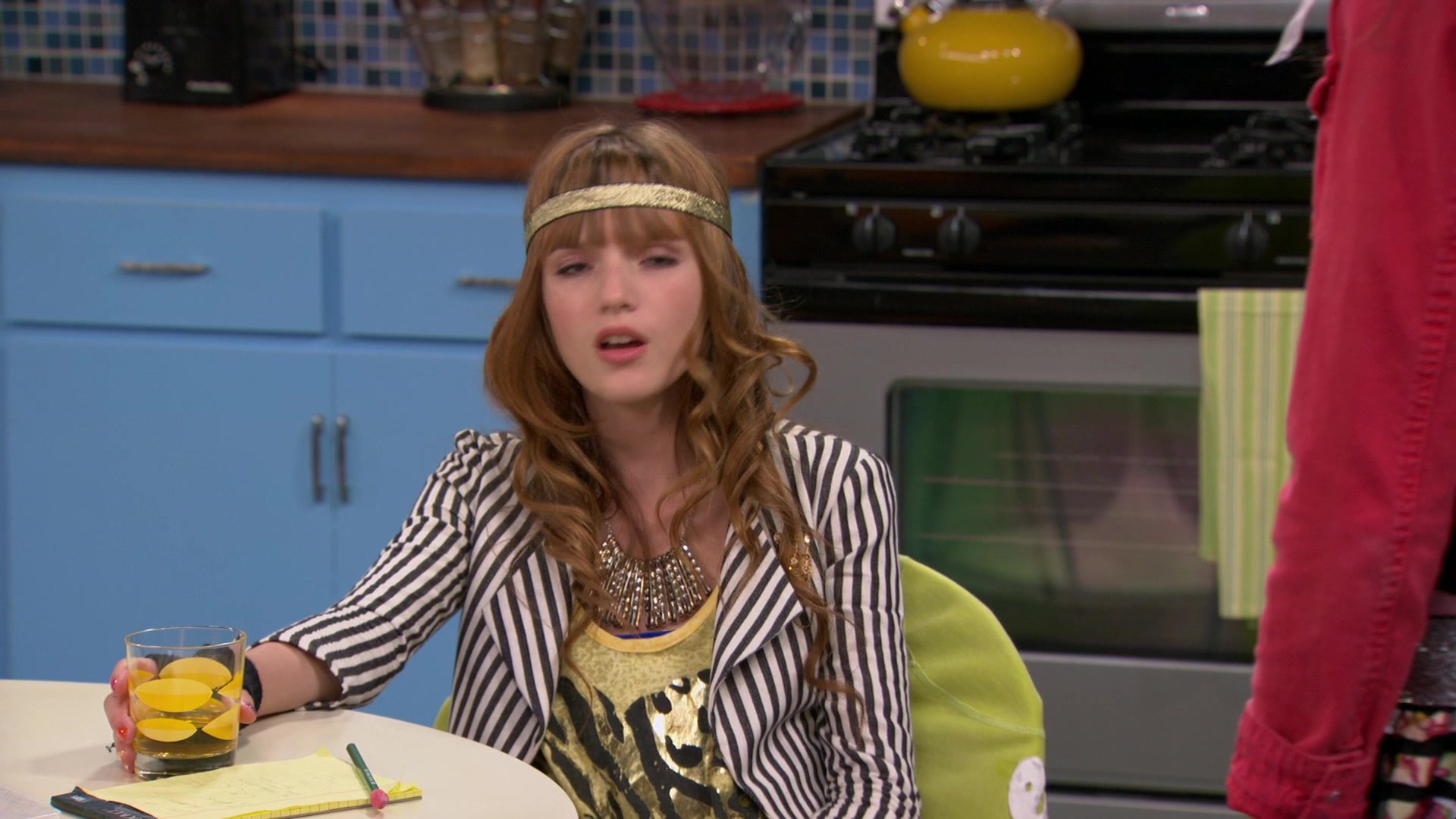 Shake_It_Up_S01E08_1080p_BTD_002504.jpg Shake_It_Up_S01E08_1080p_BTD_002504.jpg