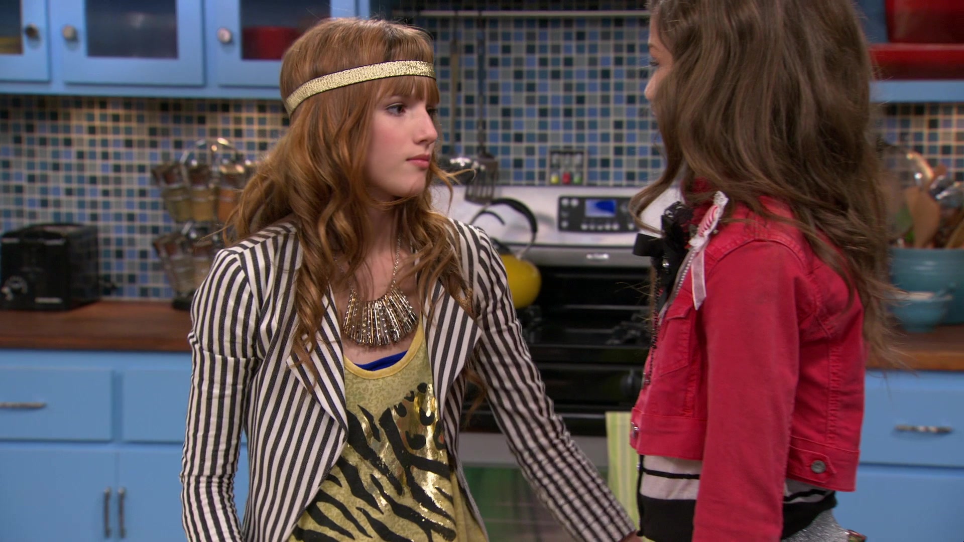 Shake_It_Up_S01E08_1080p_BTD_002562.jpg Shake_It_Up_S01E08_1080p_BTD_002562.jpg