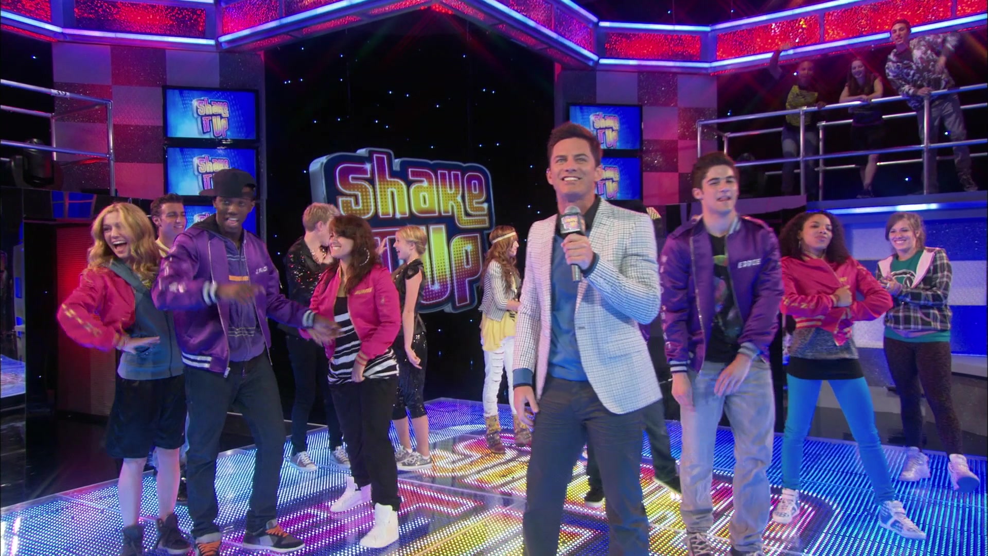 Shake_It_Up_S01E08_1080p_BTD_002625.jpg Shake_It_Up_S01E08_1080p_BTD_002625.jpg