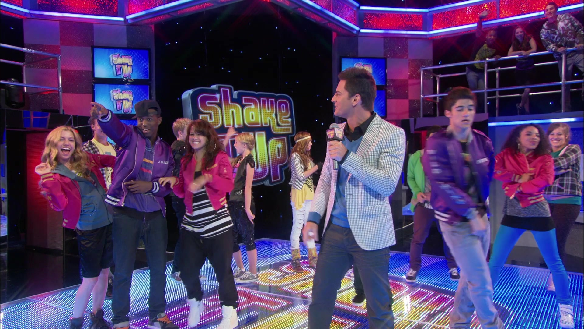 Shake_It_Up_S01E08_1080p_BTD_002626.jpg Shake_It_Up_S01E08_1080p_BTD_002626.jpg