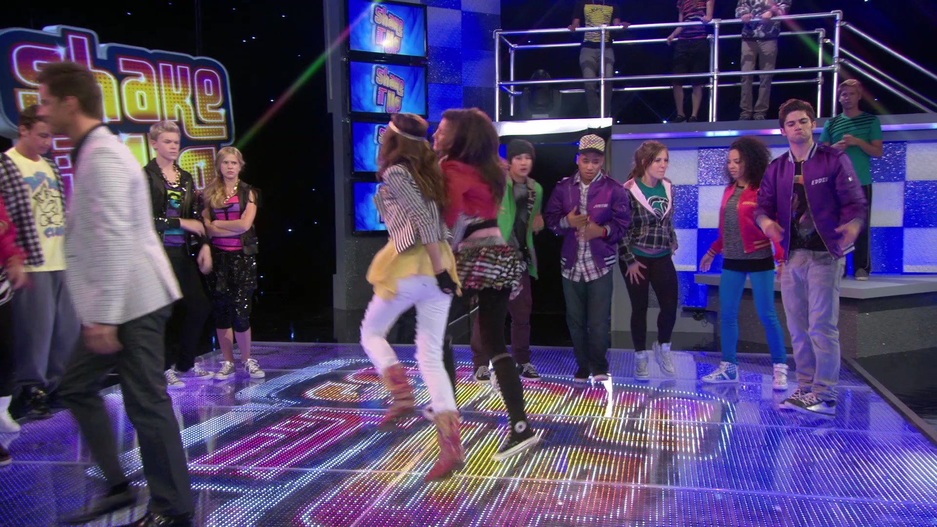 Shake_It_Up_S01E08_1080p_BTD_002929.jpg Shake_It_Up_S01E08_1080p_BTD_002929.jpg