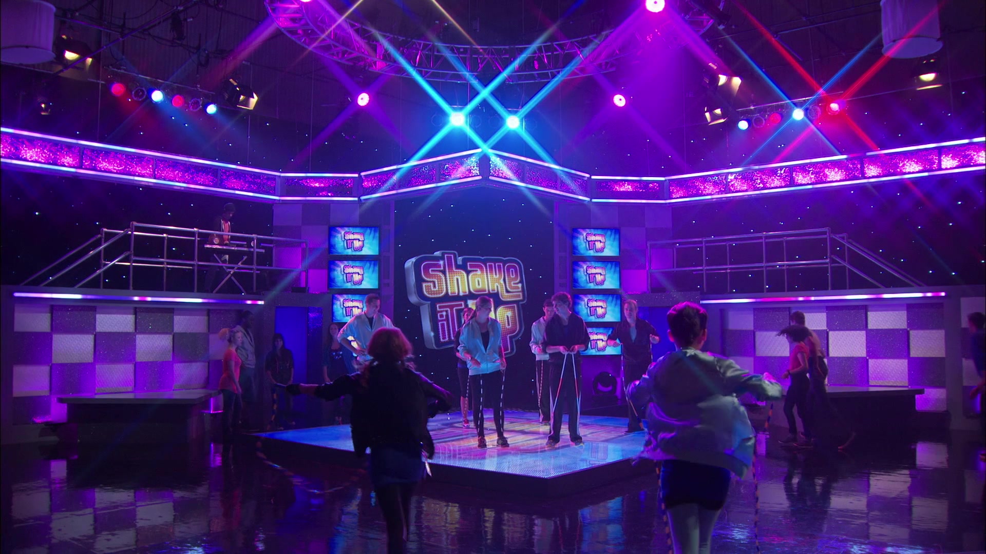 Shake_It_Up_S01E09_1080p_BTD_000055.jpg Shake_It_Up_S01E09_1080p_BTD_000055.jpg