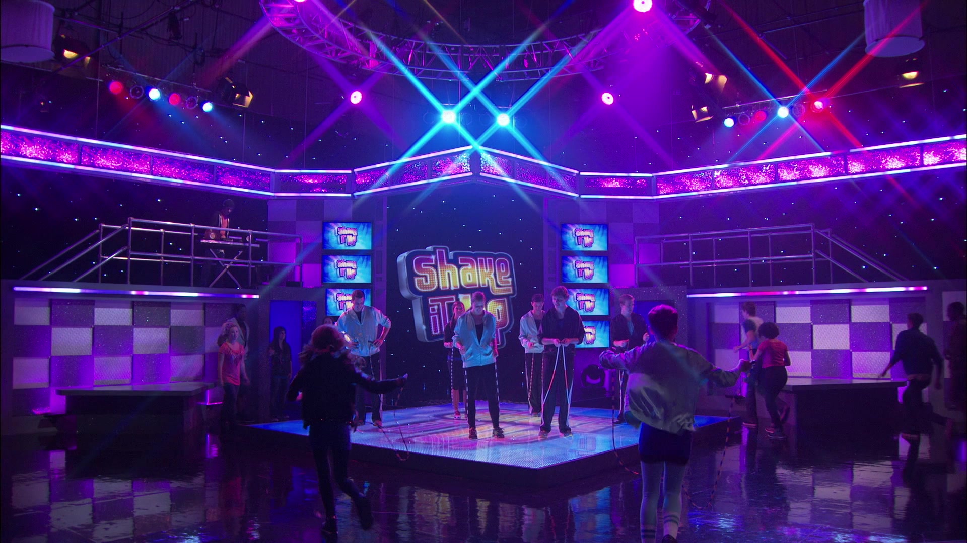 Shake_It_Up_S01E09_1080p_BTD_000056.jpg Shake_It_Up_S01E09_1080p_BTD_000056.jpg