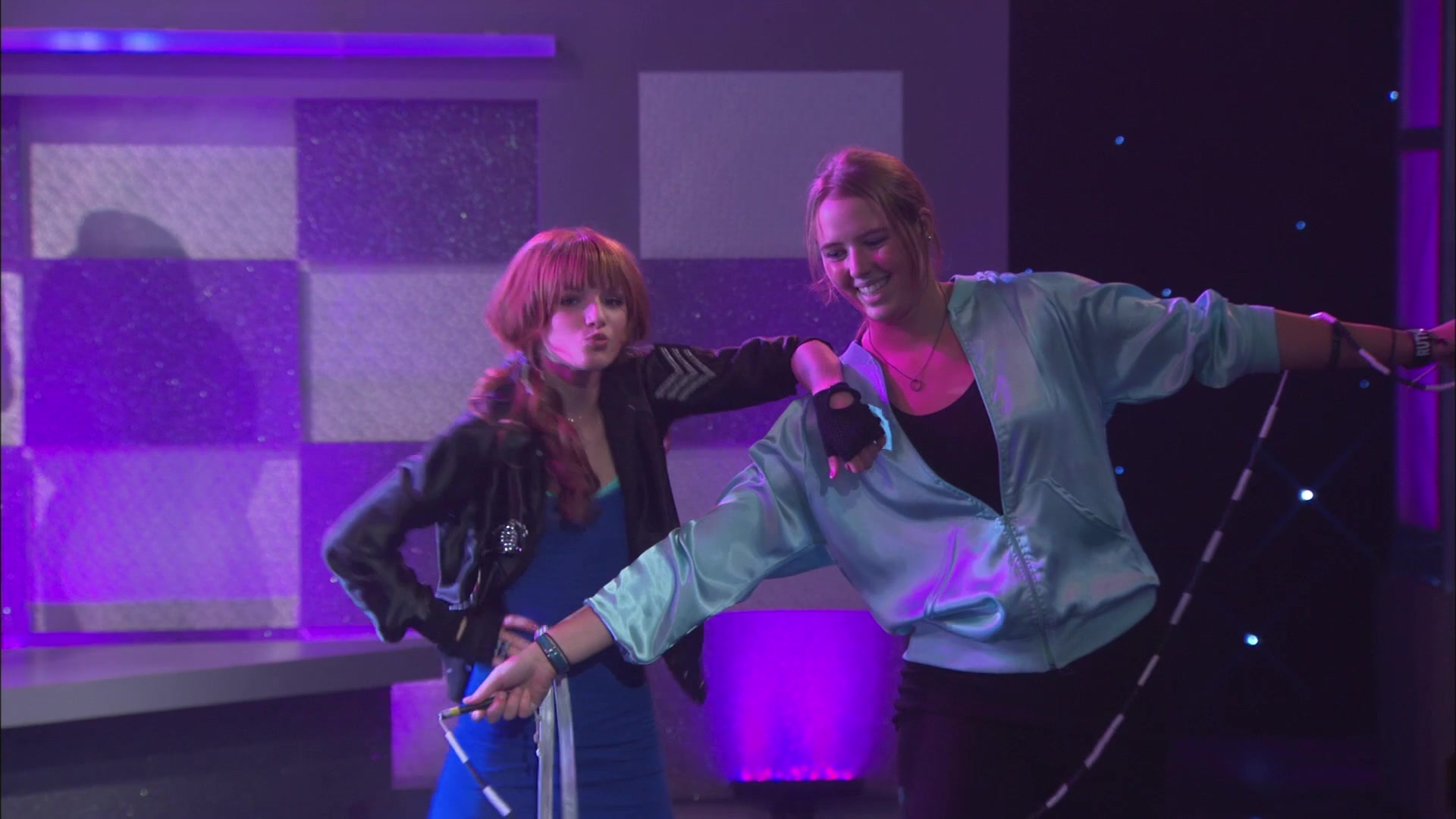 Shake_It_Up_S01E09_1080p_BTD_000168.jpg Shake_It_Up_S01E09_1080p_BTD_000168.jpg