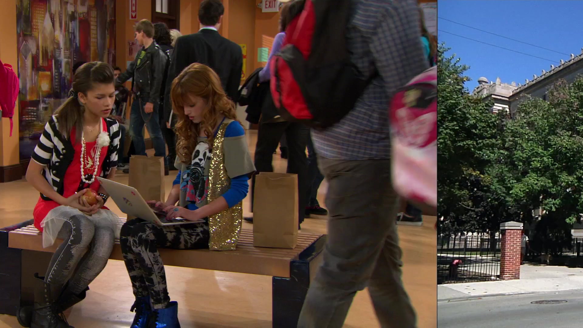 Shake_It_Up_S01E09_1080p_BTD_000306.jpg Shake_It_Up_S01E09_1080p_BTD_000306.jpg