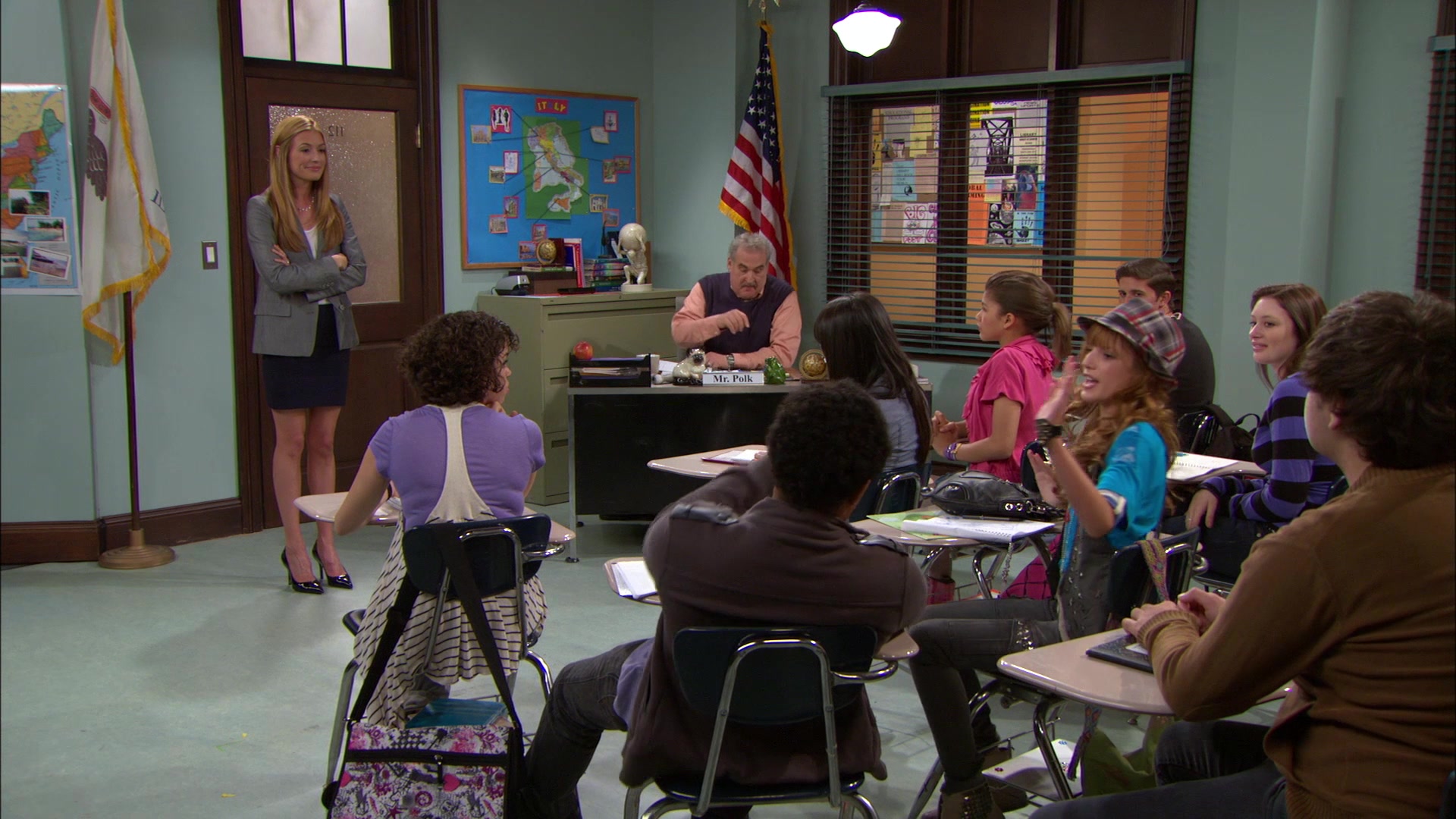 Shake_It_Up_S01E09_1080p_BTD_000940.jpg Shake_It_Up_S01E09_1080p_BTD_000940.jpg