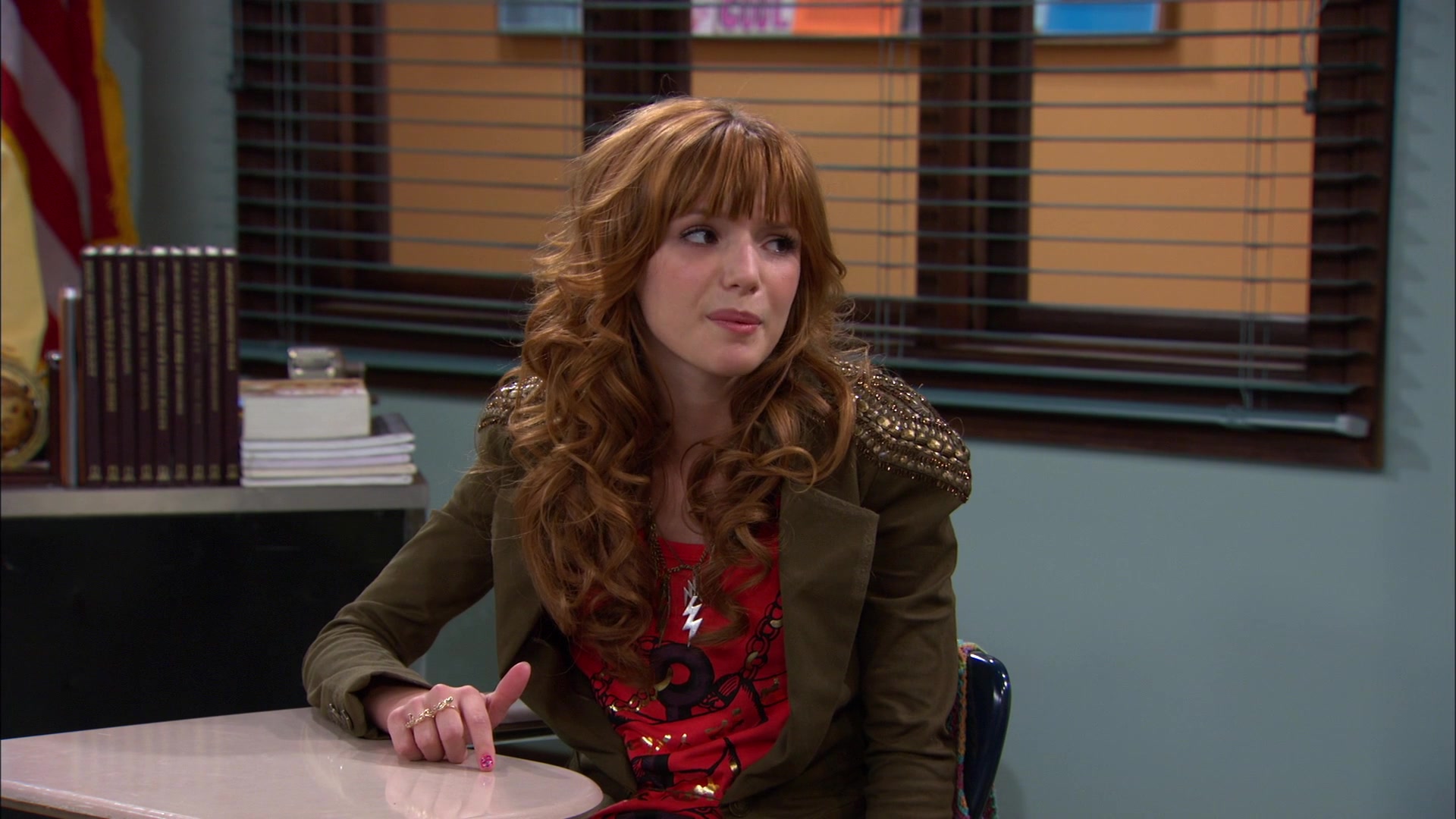 Shake_It_Up_S01E09_1080p_BTD_001362.jpg Shake_It_Up_S01E09_1080p_BTD_001362.jpg