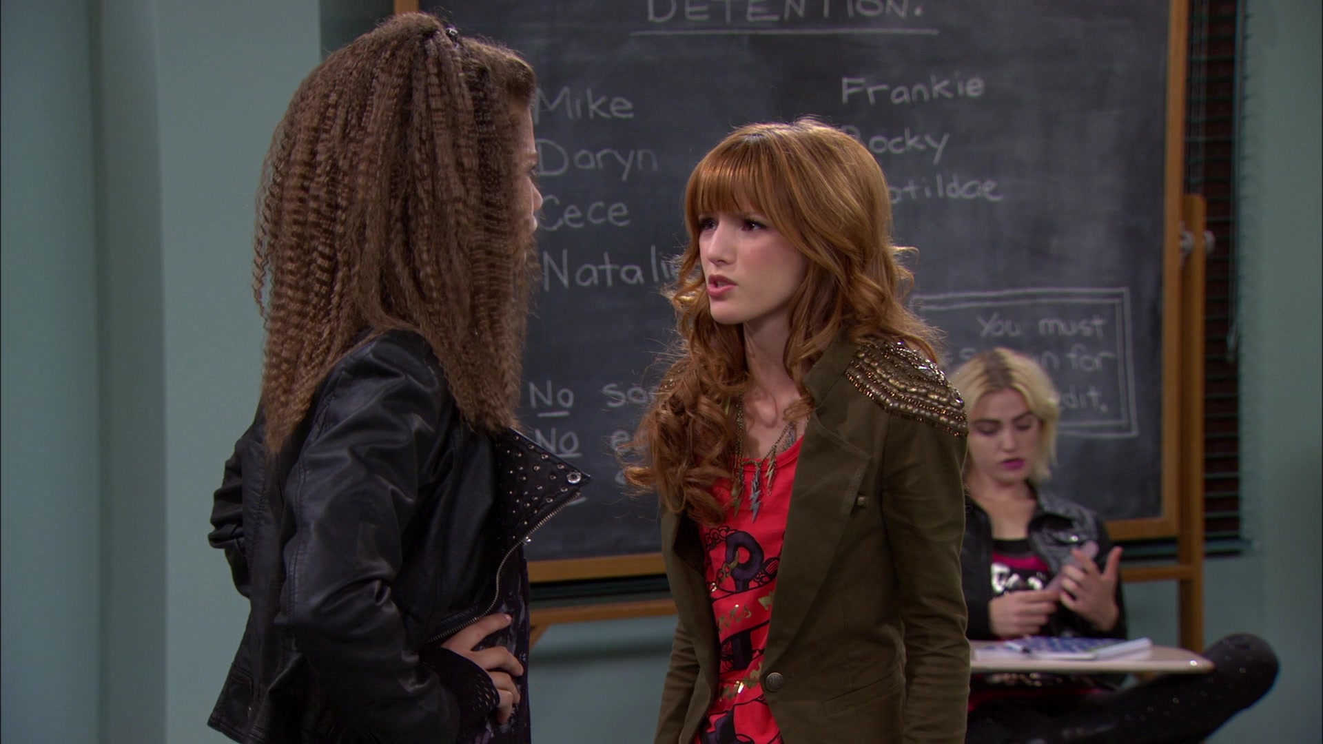 Shake_It_Up_S01E09_1080p_BTD_001438.jpg