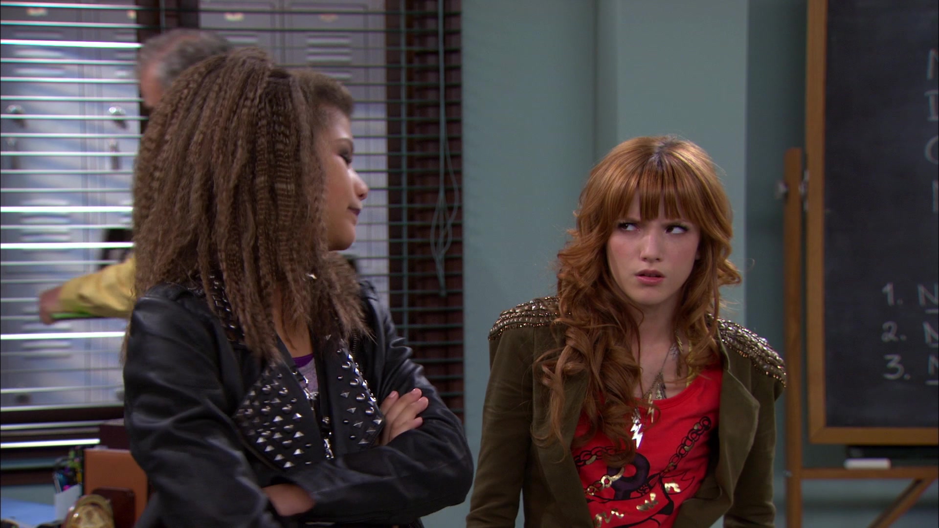 Shake_It_Up_S01E09_1080p_BTD_001513.jpg Shake_It_Up_S01E09_1080p_BTD_001513.jpg
