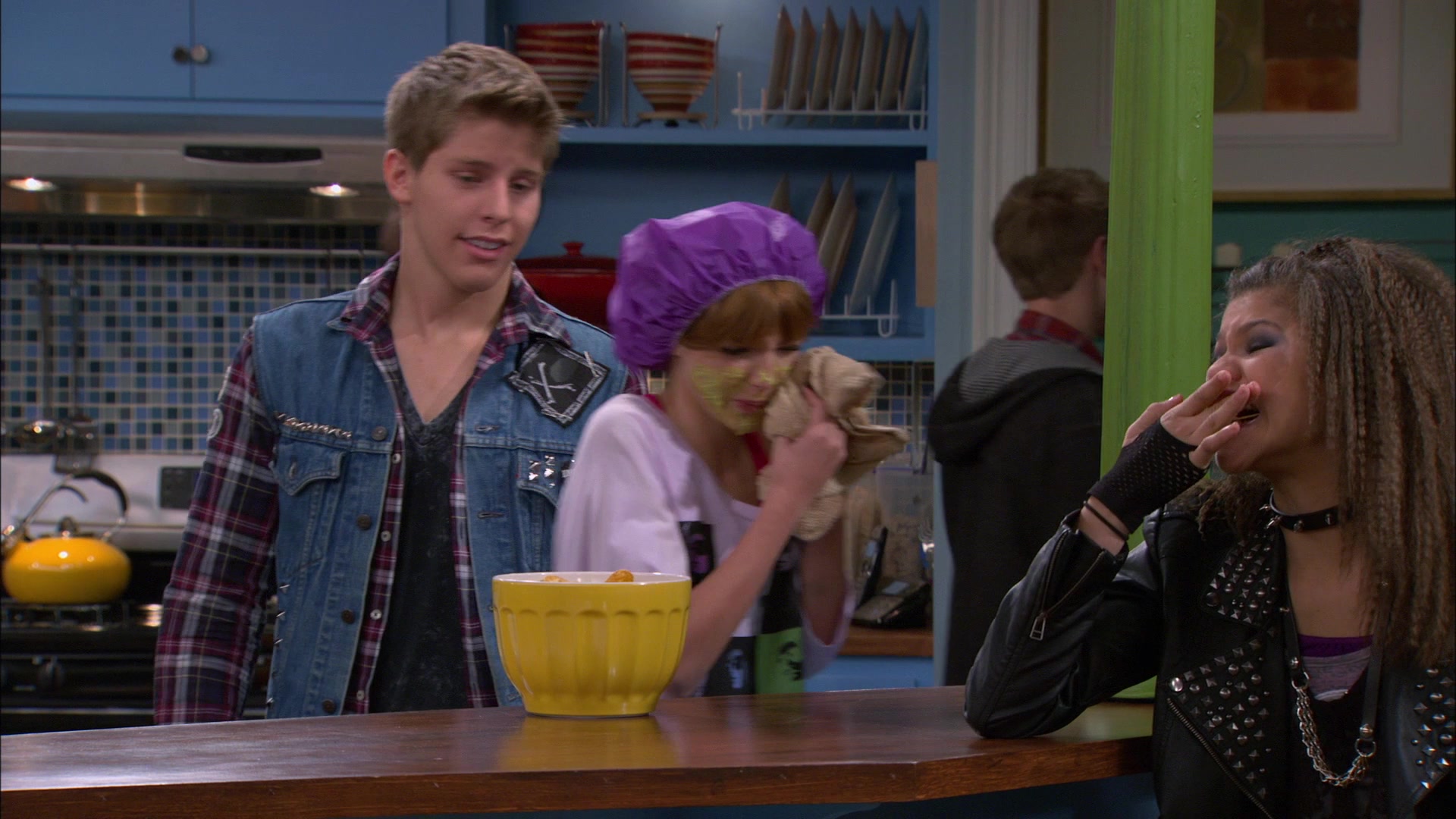 Shake_It_Up_S01E09_1080p_BTD_001995.jpg Shake_It_Up_S01E09_1080p_BTD_001995.jpg