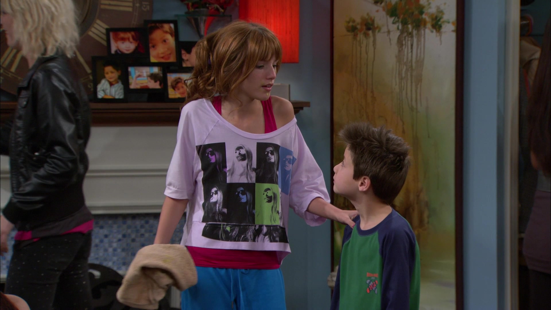 Shake_It_Up_S01E09_1080p_BTD_002083.jpg Shake_It_Up_S01E09_1080p_BTD_002083.jpg