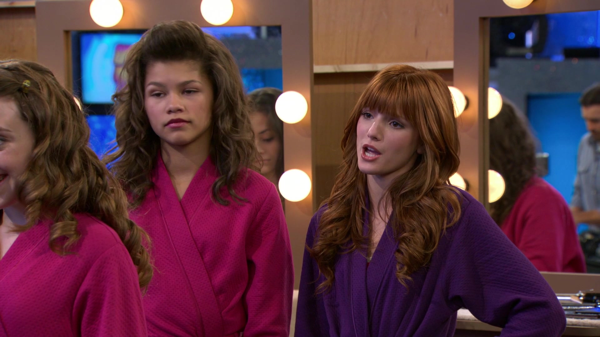 Shake_It_Up_S01E10_1080p_BTD_000148.jpg Shake_It_Up_S01E10_1080p_BTD_000148.jpg