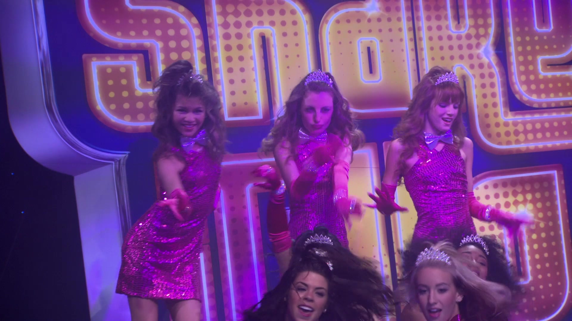 Shake_It_Up_S01E10_1080p_BTD_000435.jpg Shake_It_Up_S01E10_1080p_BTD_000435.jpg