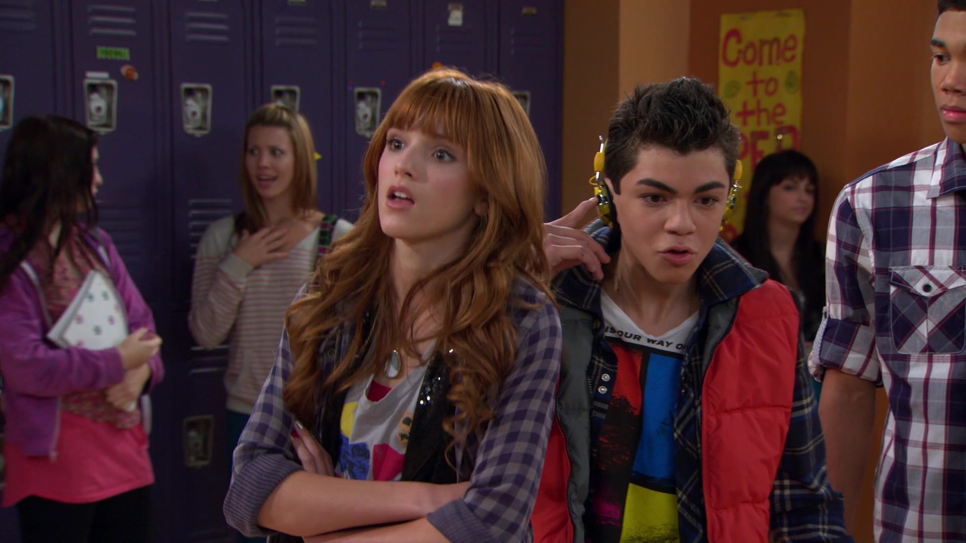 Shake_It_Up_S01E10_1080p_BTD_000789.jpg Shake_It_Up_S01E10_1080p_BTD_000789.jpg