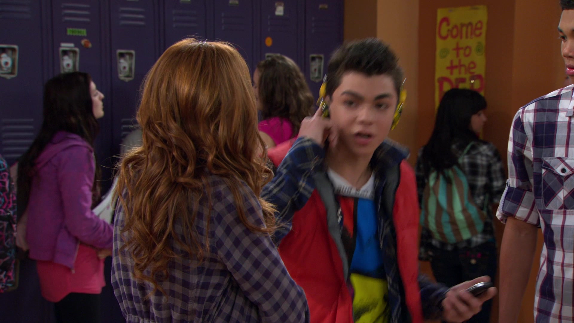 Shake_It_Up_S01E10_1080p_BTD_000795.jpg Shake_It_Up_S01E10_1080p_BTD_000795.jpg