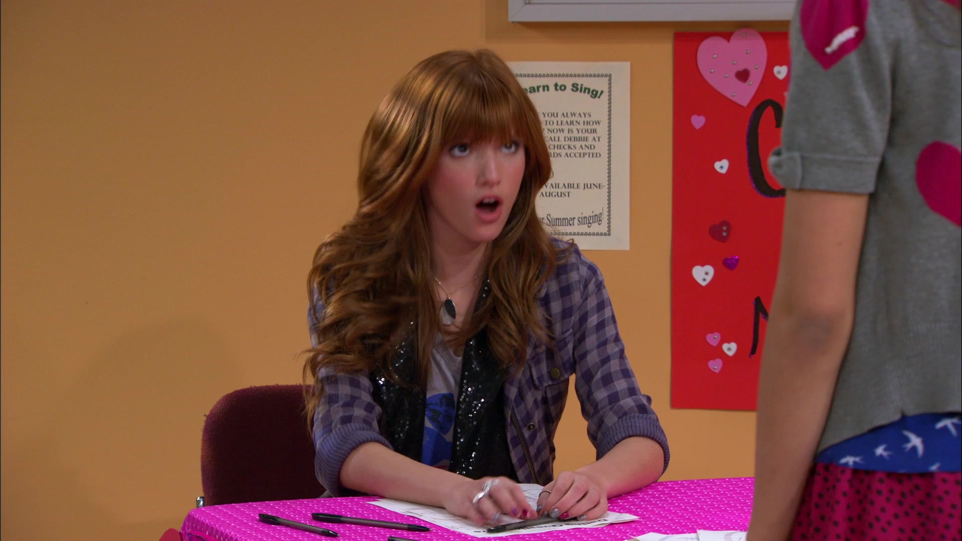 Shake_It_Up_S01E10_1080p_BTD_001117.jpg Shake_It_Up_S01E10_1080p_BTD_001117.jpg