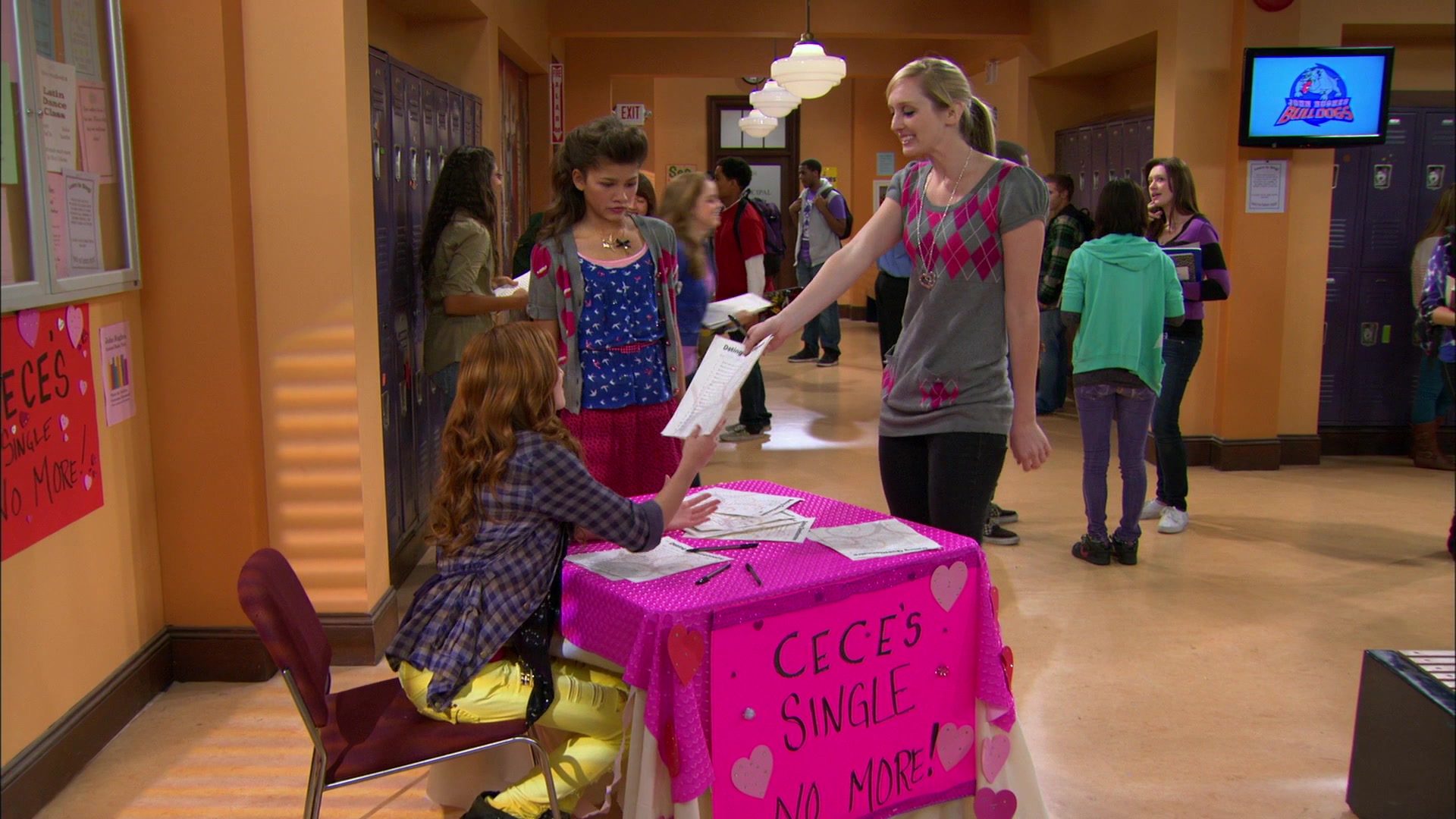Shake_It_Up_S01E10_1080p_BTD_001133.jpg Shake_It_Up_S01E10_1080p_BTD_001133.jpg