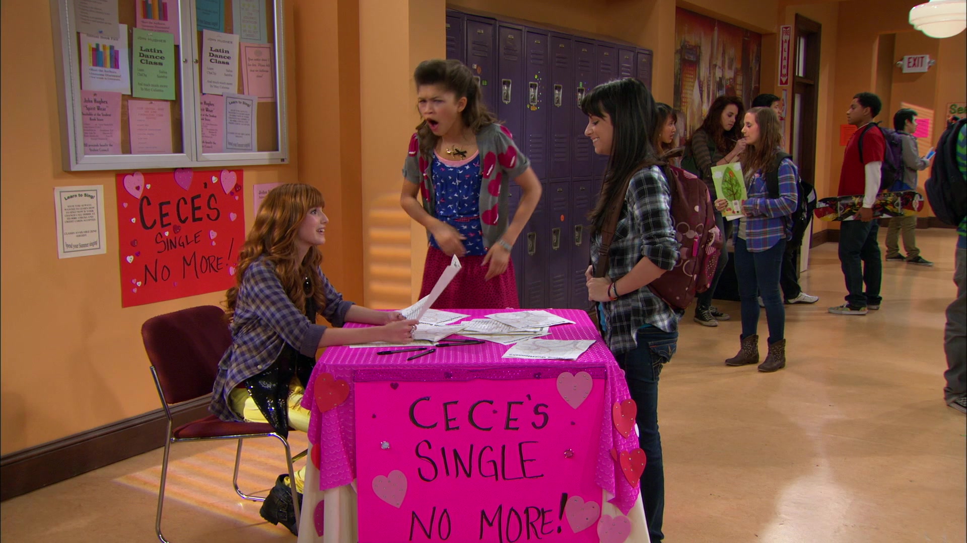 Shake_It_Up_S01E10_1080p_BTD_001173.jpg Shake_It_Up_S01E10_1080p_BTD_001173.jpg